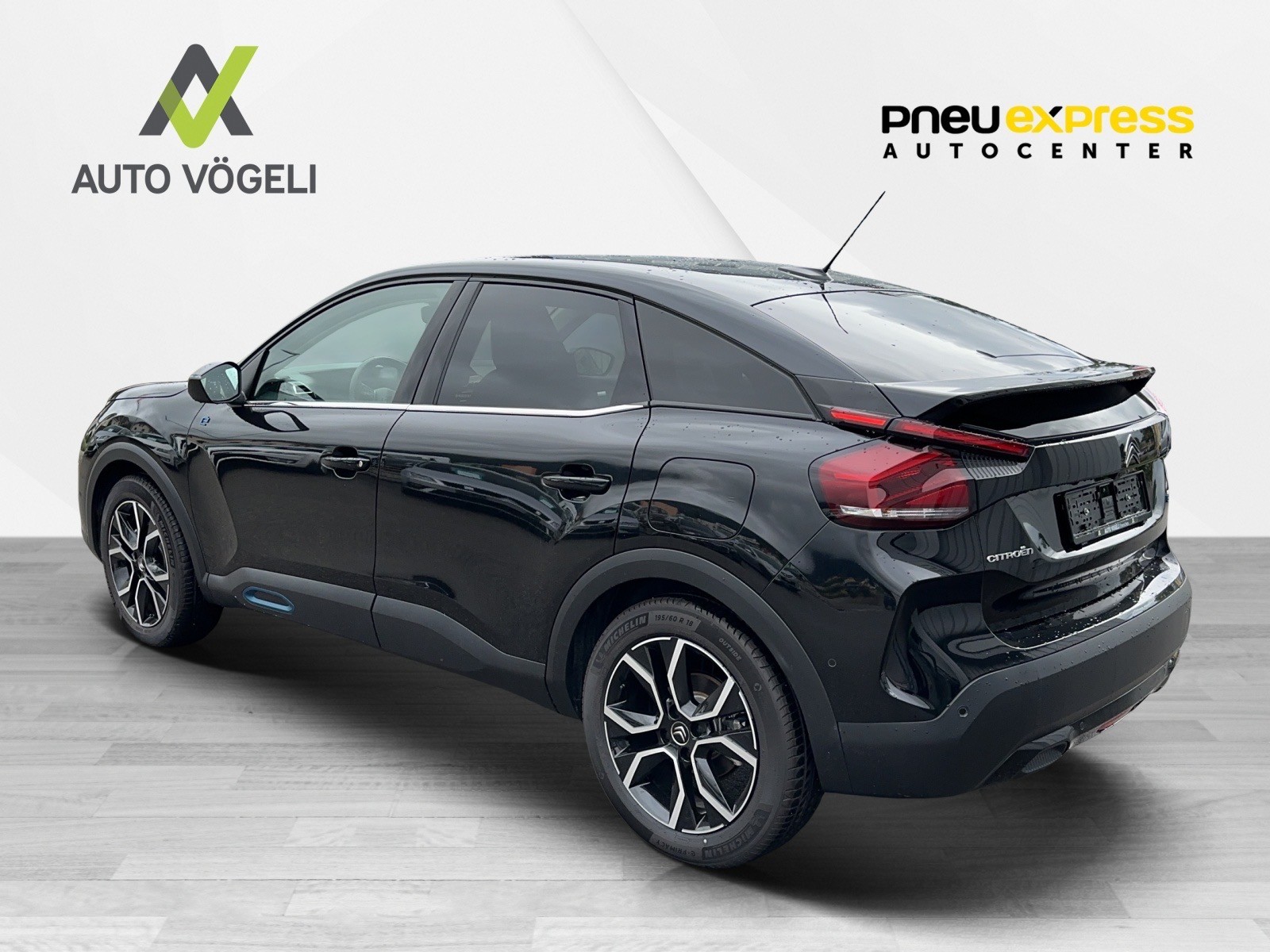 CITROEN C4 Shine-showroom-element-3