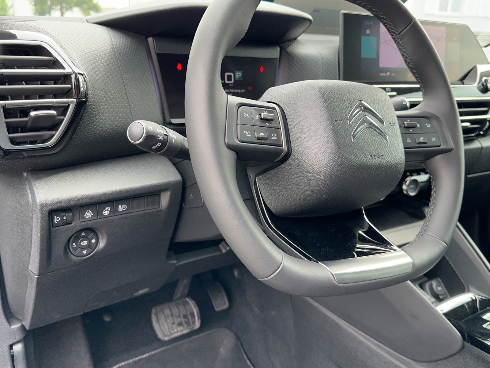 CITROEN C4 Shine-image-14