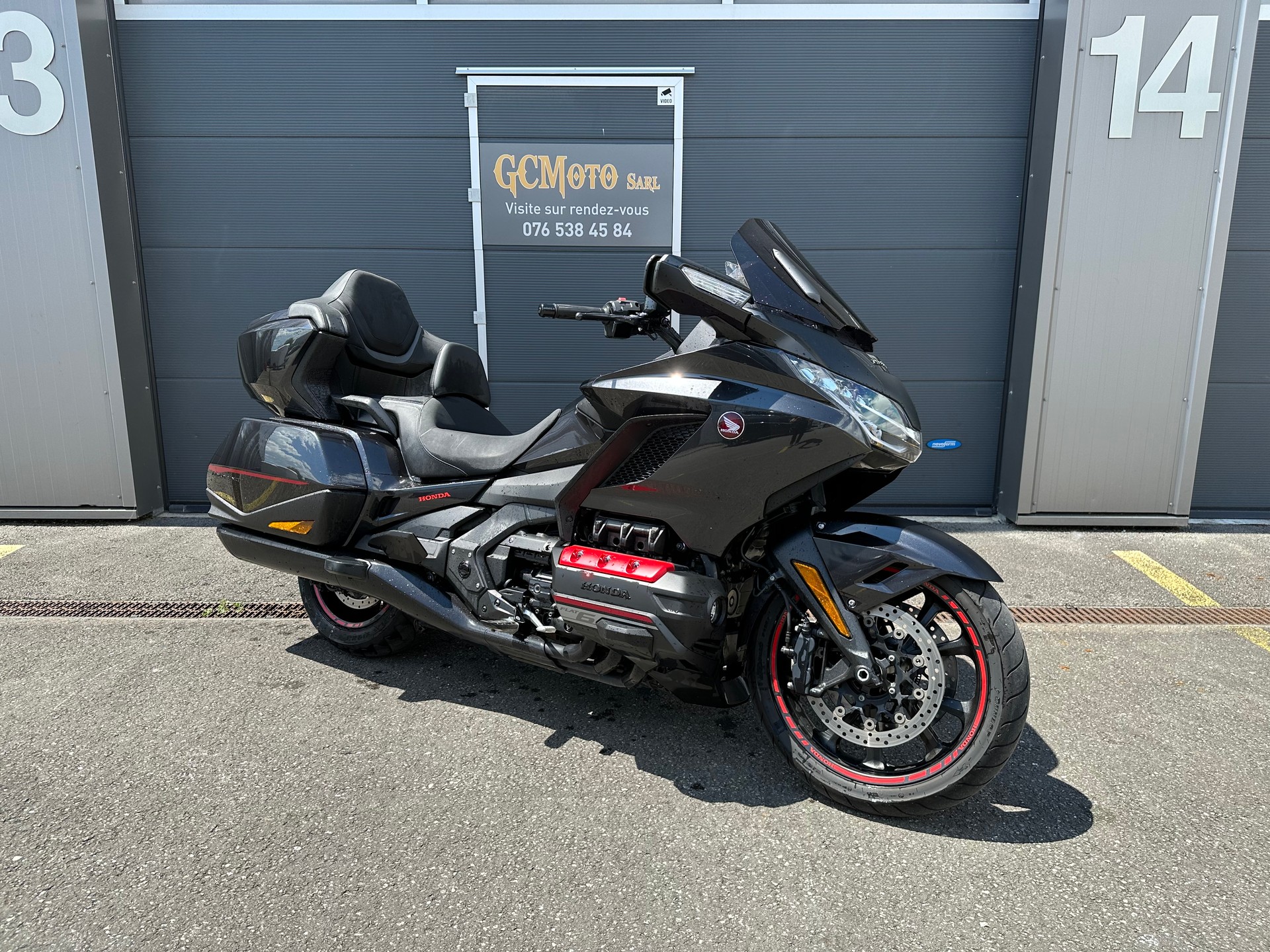 HONDA GL 1800 Goldwing-image-4