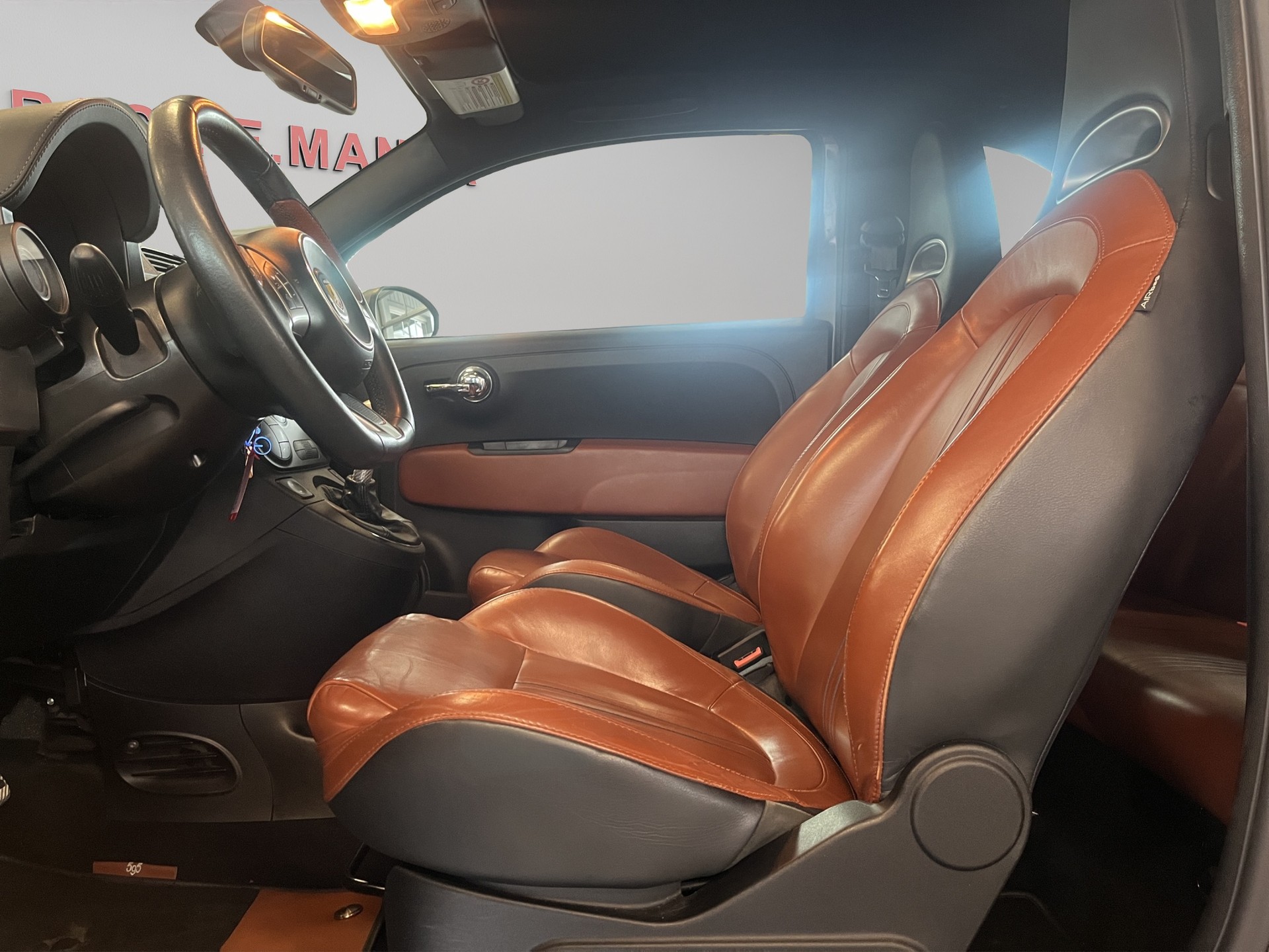 FIAT 595C 1.4 16V Turbo Abarth Turismo 160PS-image-9