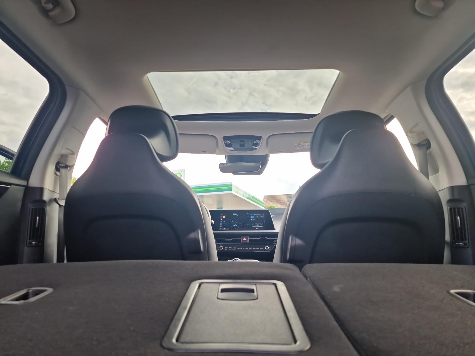 KIA EV6 77 kWh 4x4-image-12