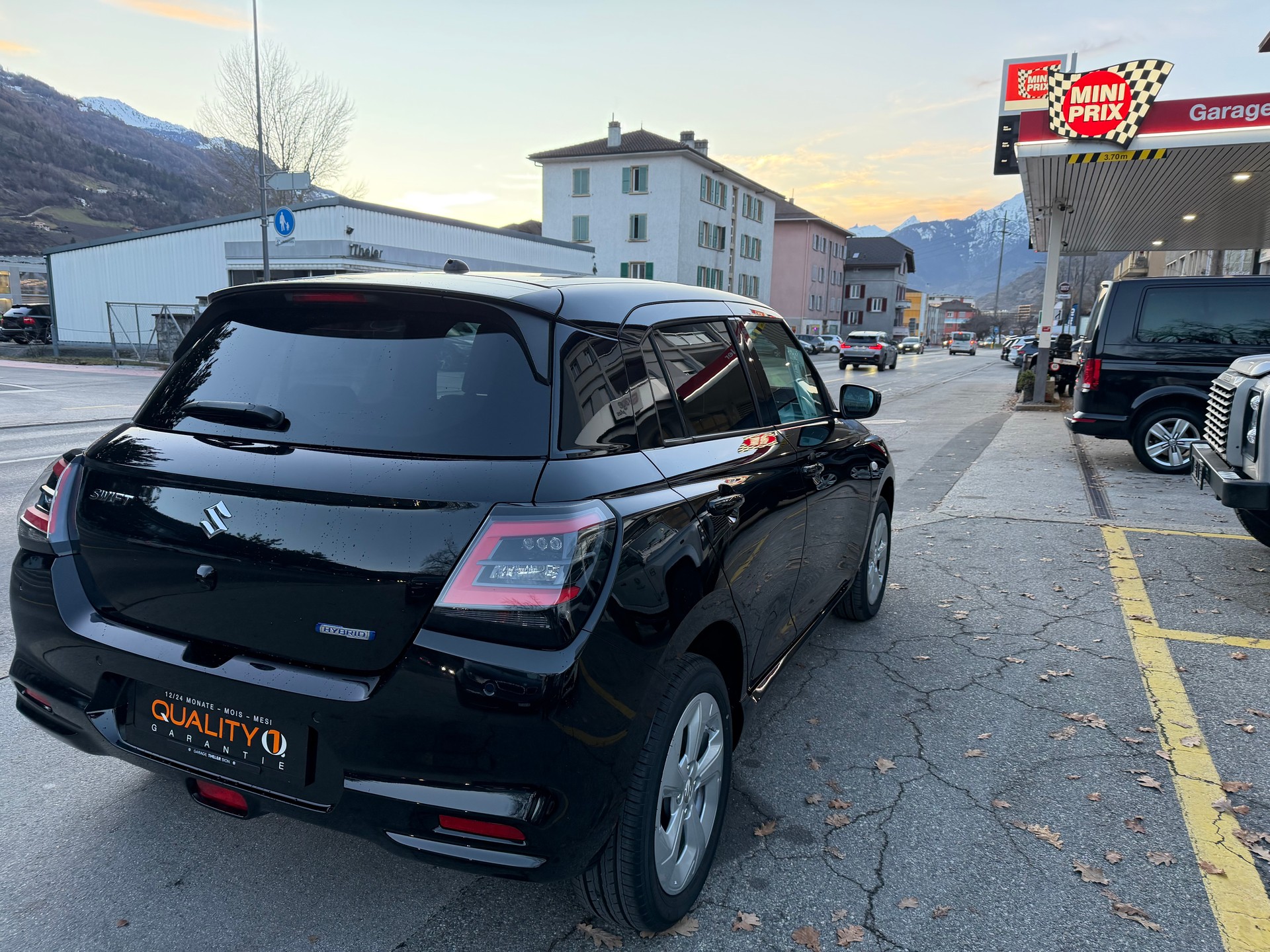 SUZUKI Compact .+ Hybrid4X4 MODEL 2025-image-4