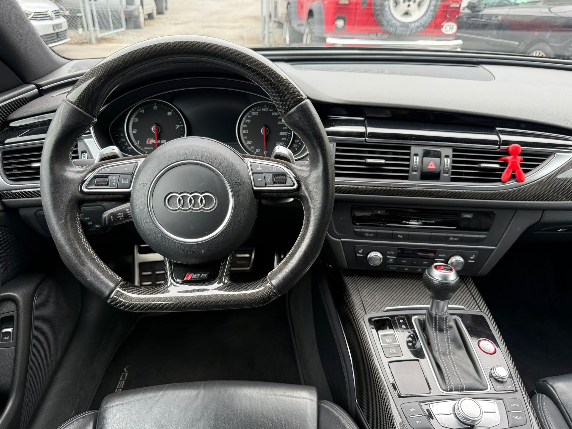 AUDI RS6 Avant 4.0 TFSI V8 quattro Tiptronic-image-14