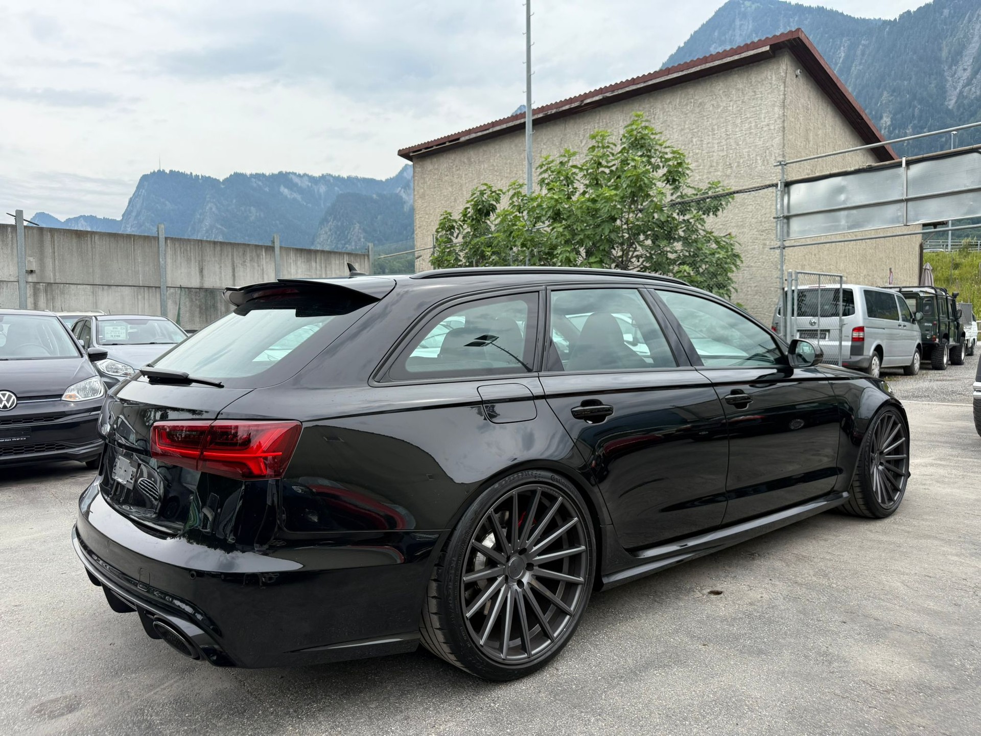 AUDI RS6 Avant 4.0 TFSI V8 quattro Tiptronic-image-3