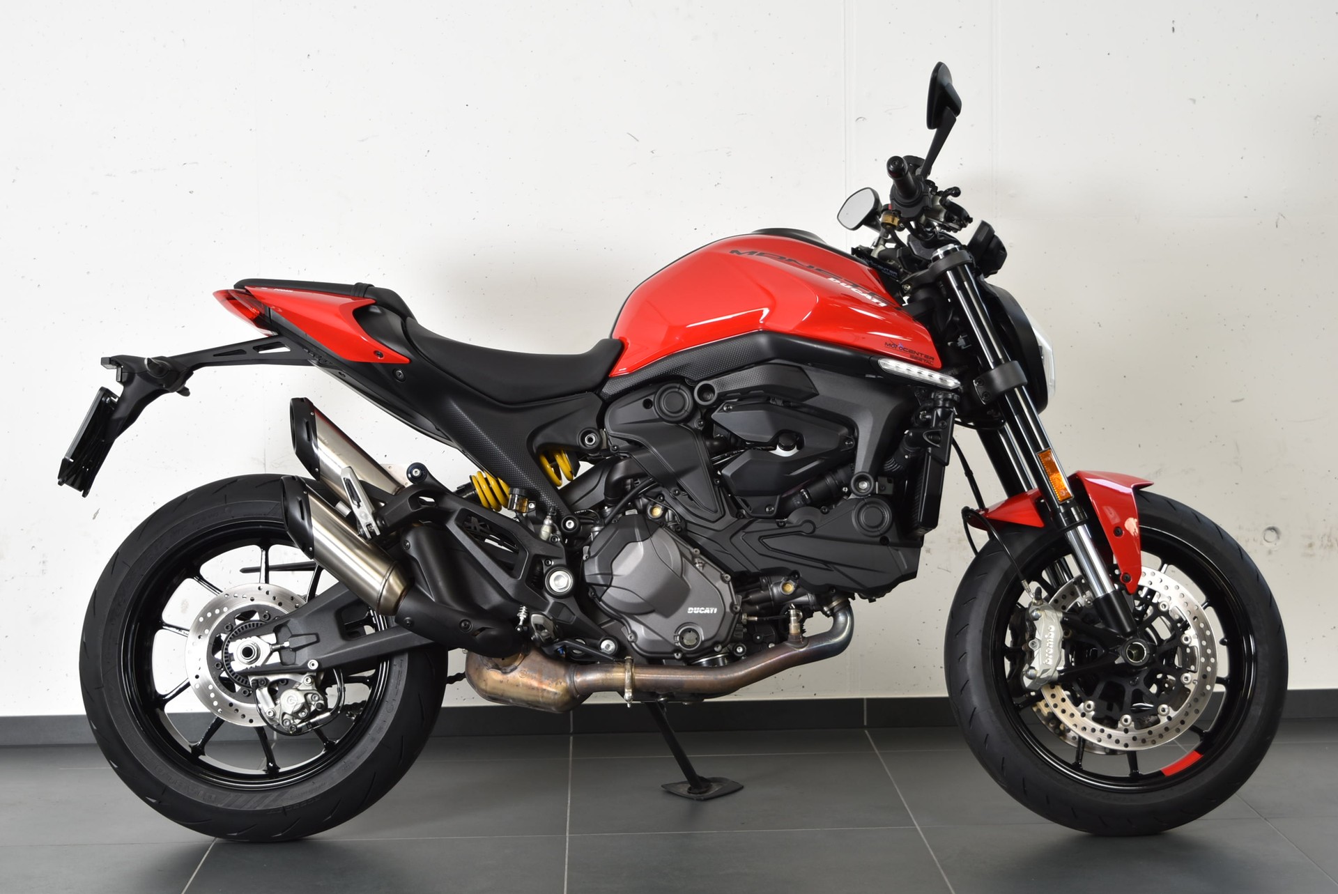 DUCATI Monster-image-3