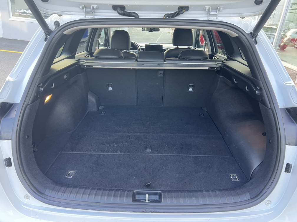 KIA Ceed SW 1.6 GDi Plug-in Hybrid Style-image-7
