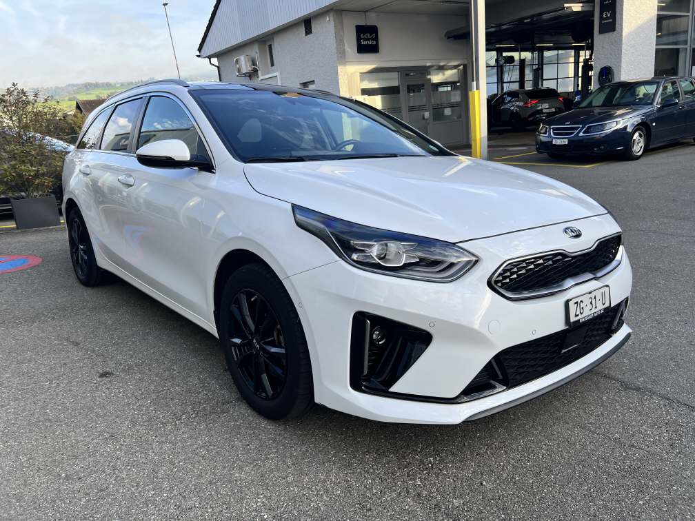 KIA Ceed SW 1.6 GDi Plug-in Hybrid Style-image-6