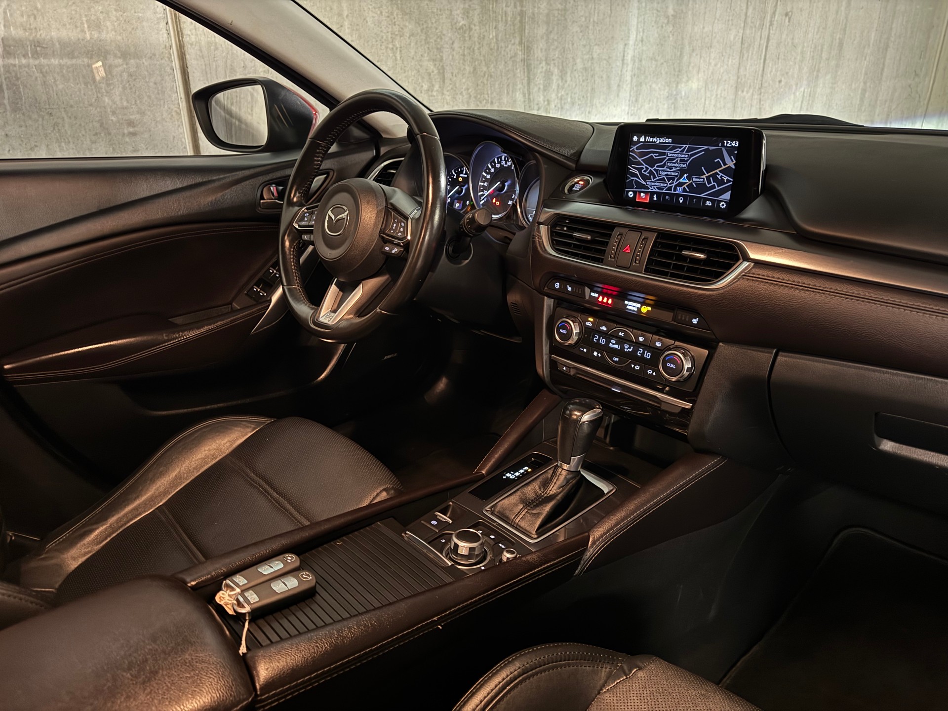 MAZDA 6 Sportwagon SKYACTIV-D 175 Revolution Automat AWD-image-31