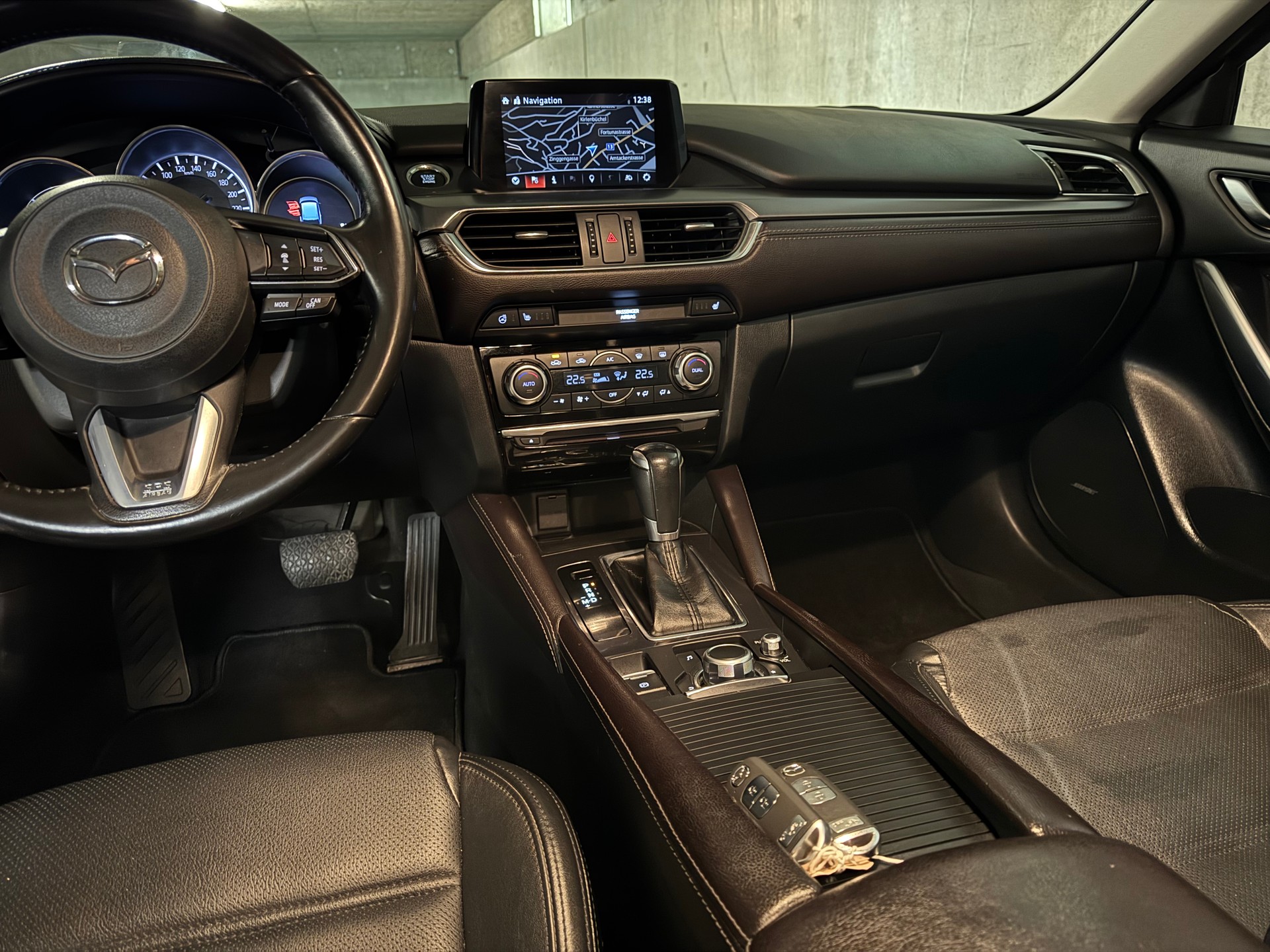 MAZDA 6 Sportwagon SKYACTIV-D 175 Revolution Automat AWD-image-27