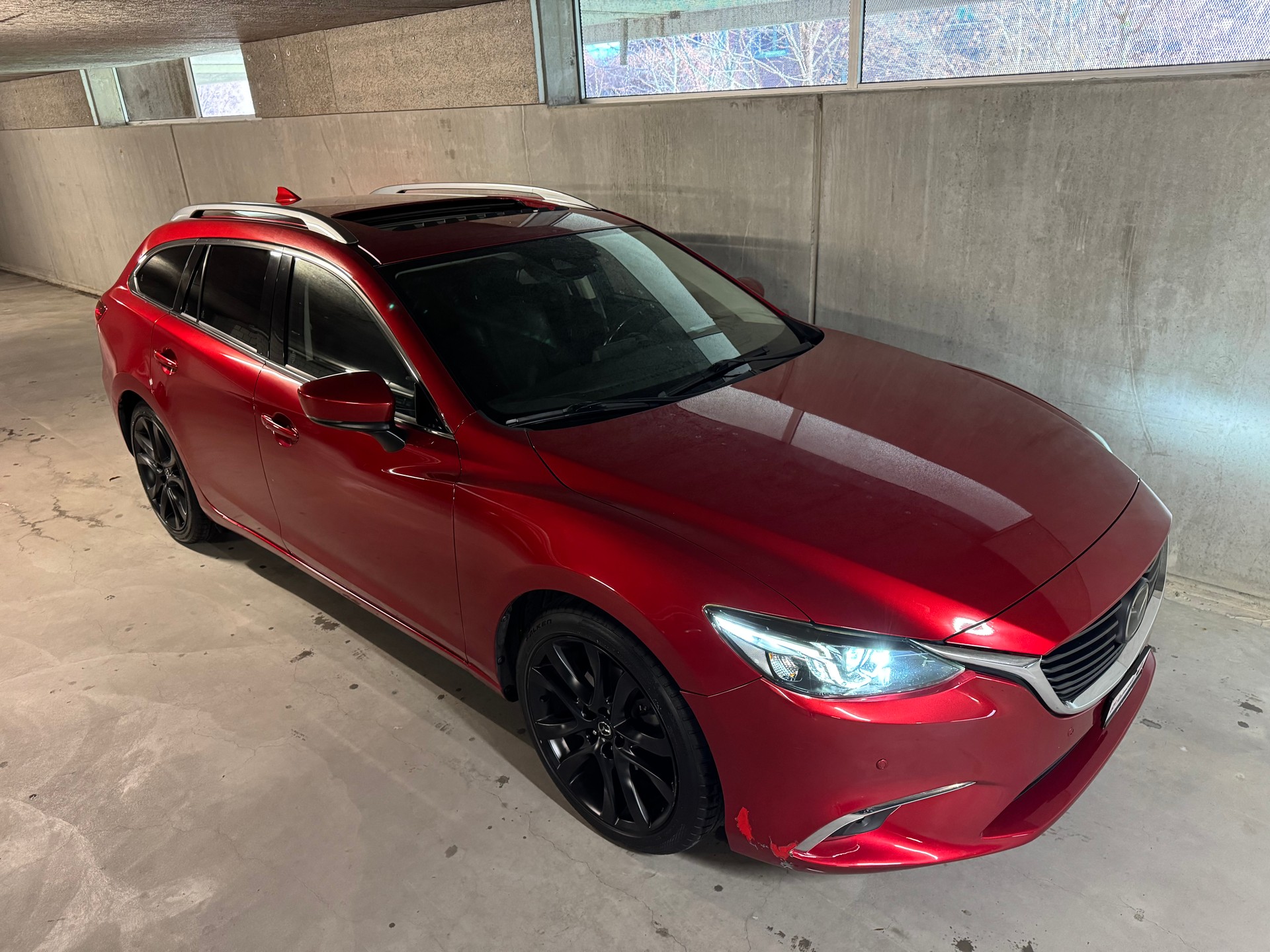 MAZDA 6 Sportwagon SKYACTIV-D 175 Revolution Automat AWD-image-14