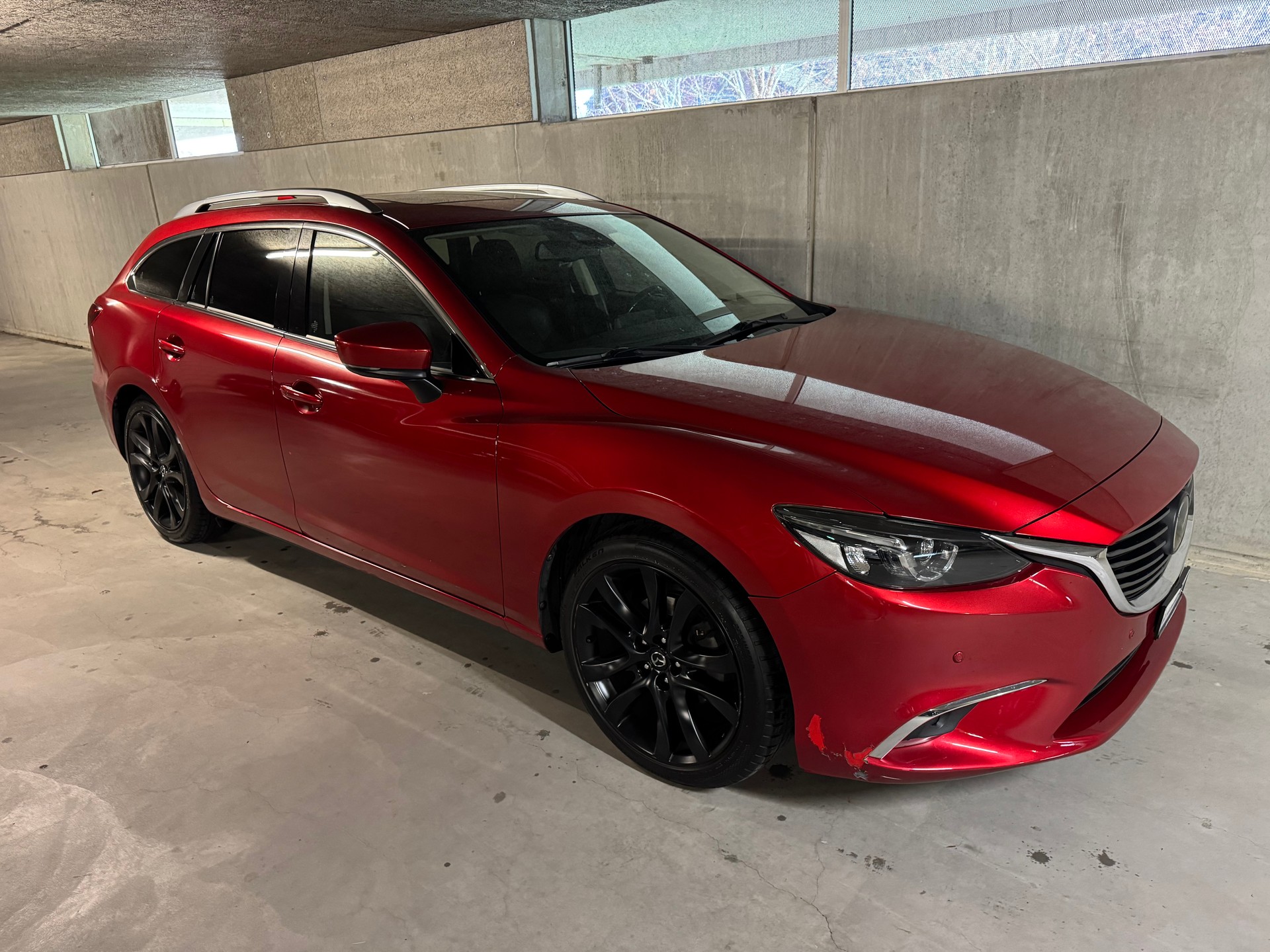 MAZDA 6 Sportwagon SKYACTIV-D 175 Revolution Automat AWD-showroom-element-3