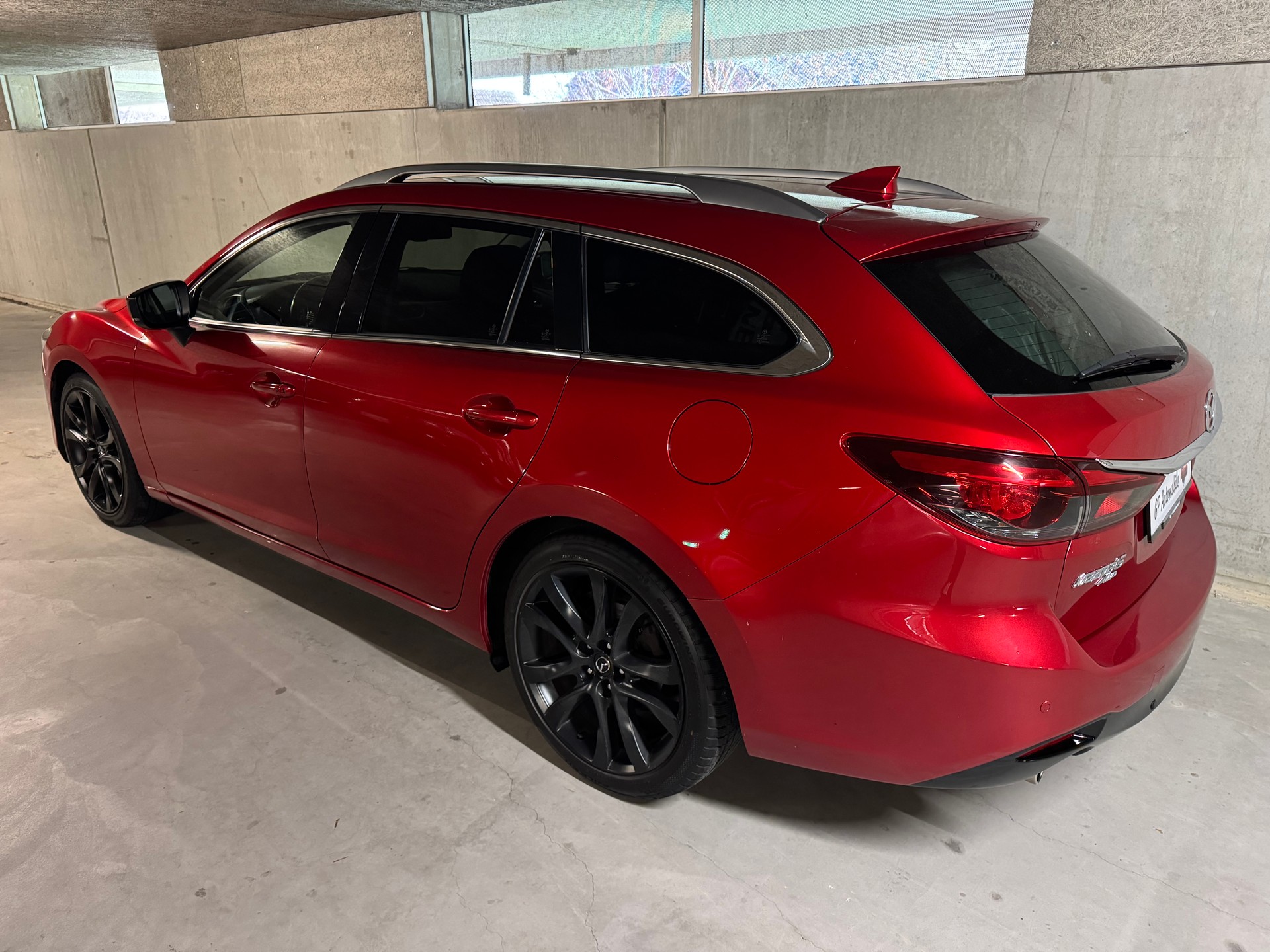MAZDA 6 Sportwagon SKYACTIV-D 175 Revolution Automat AWD-showroom-element-2