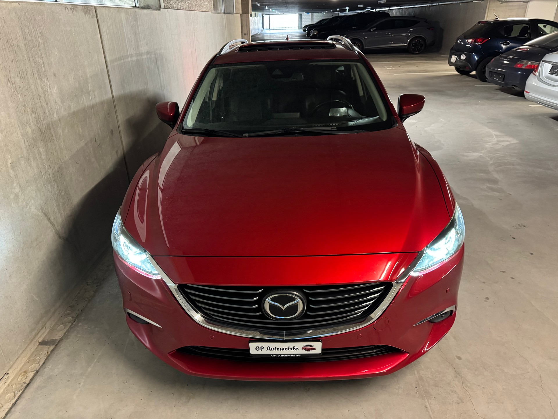 MAZDA 6 Sportwagon SKYACTIV-D 175 Revolution Automat AWD-image-11