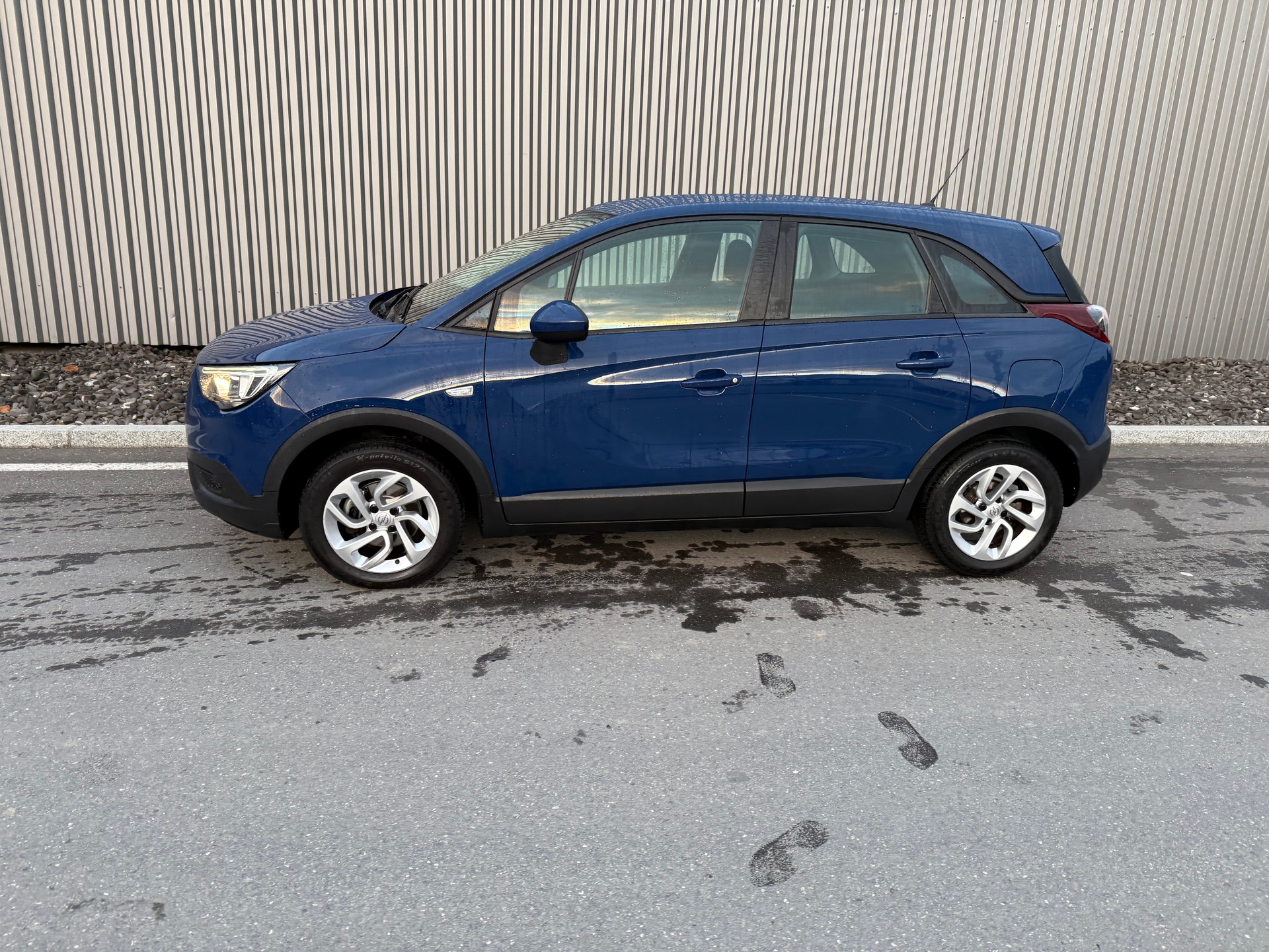 OPEL Crossland X 1.2i TP Excellence-showroom-element-1