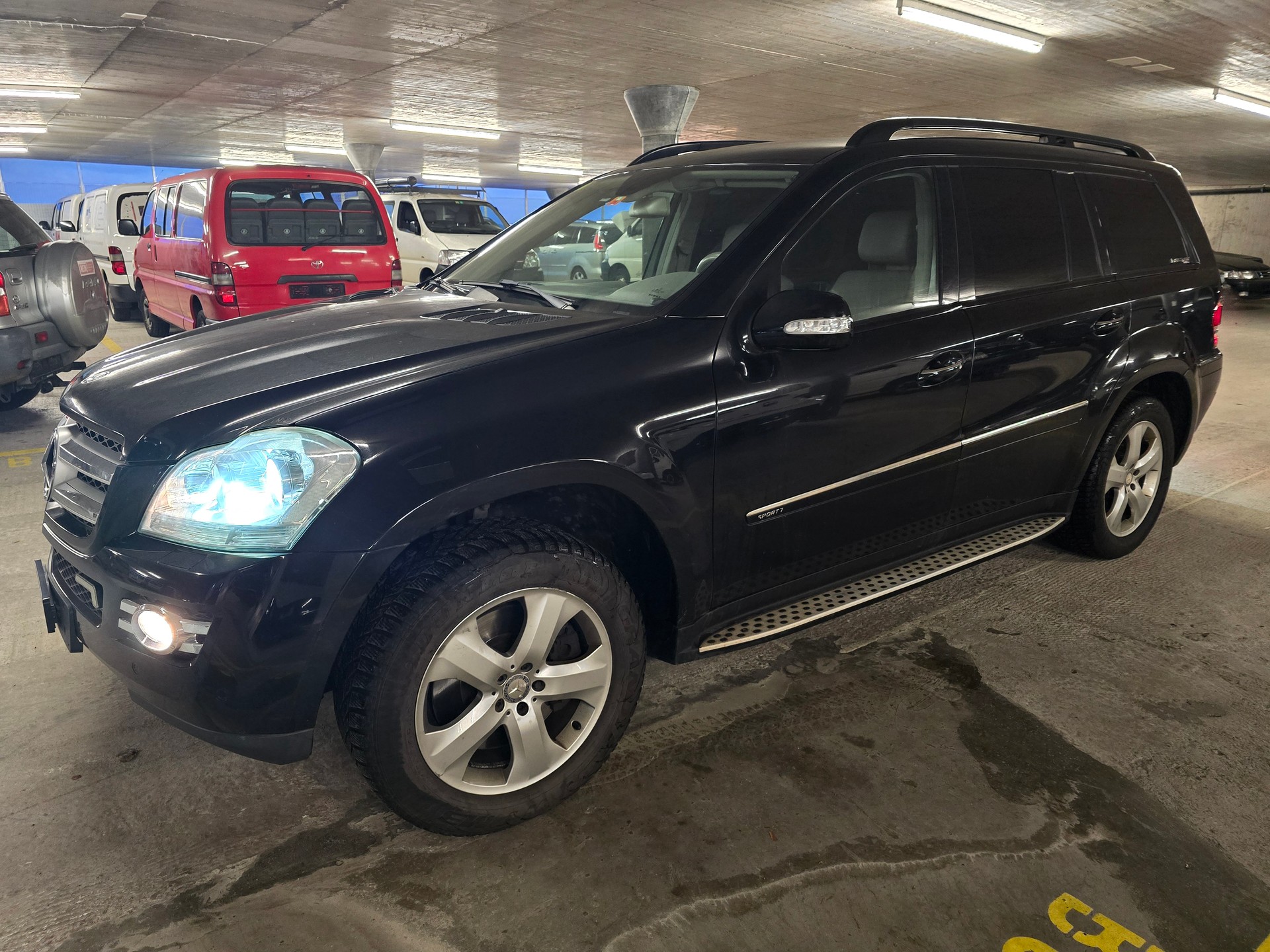 MERCEDES-BENZ Mercedes - Benz GL420-image-1