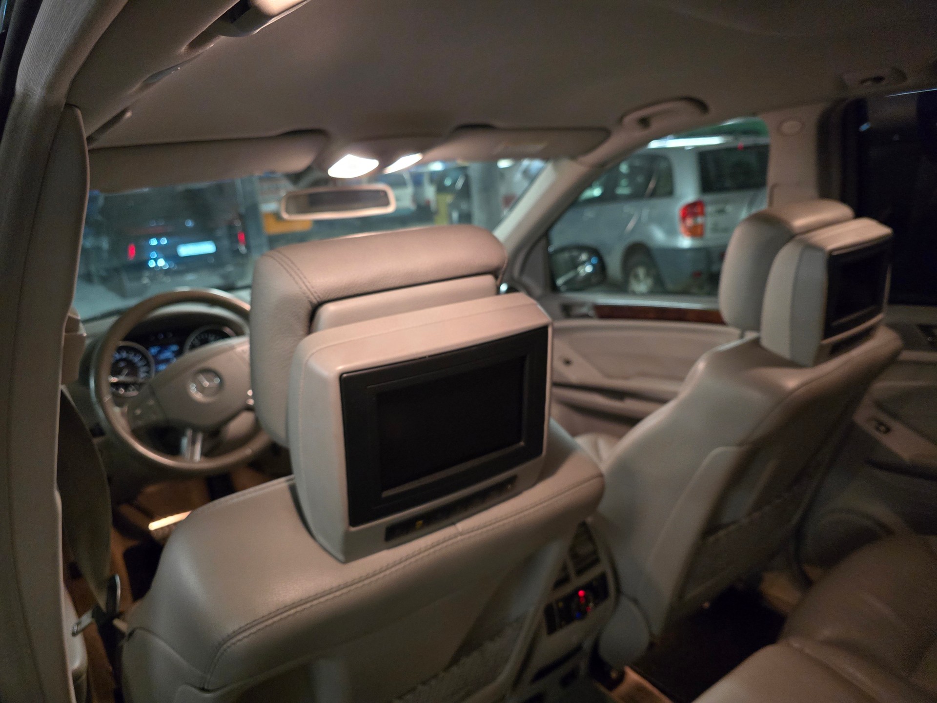 MERCEDES-BENZ Mercedes - Benz GL420-image-13