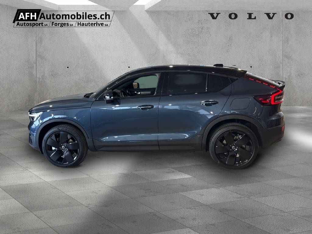 VOLVO EC40 Twin Performance Black Ed-showroom-element-1