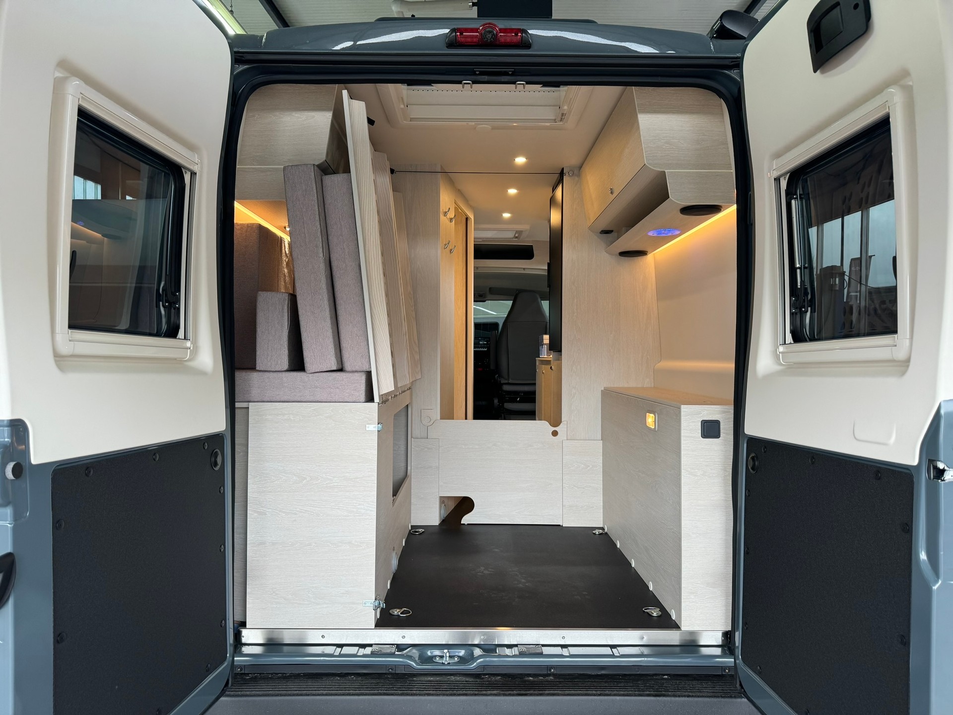 TOURNE MOBIL 6.0 - 120 PS Cruise-image-15