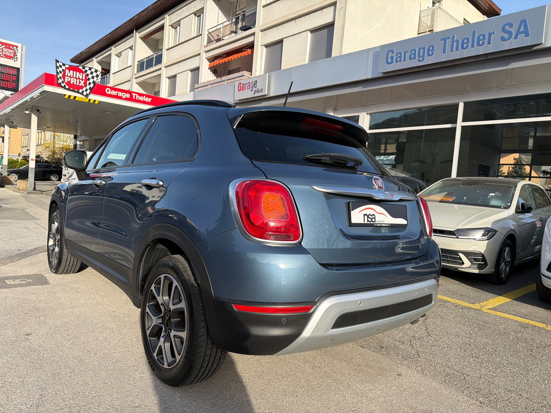 FIAT 500X 1.4T Cross 4x4 Automatic-showroom-element-2