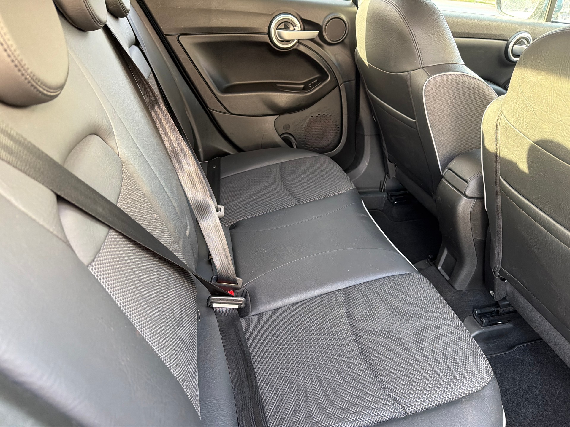 FIAT 500X 1.4T Cross 4x4 Automatic-image-12