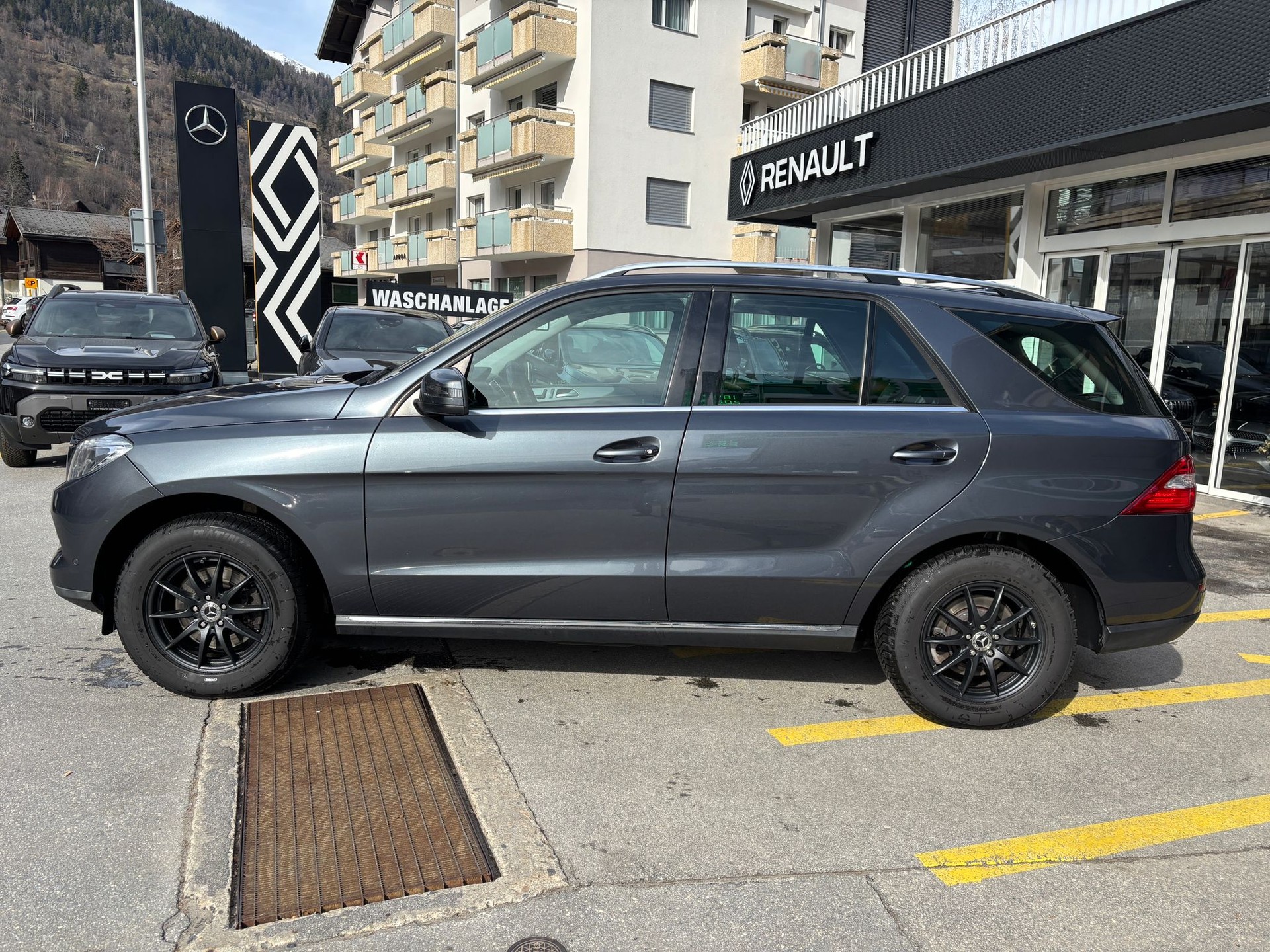 MERCEDES-BENZ ML 350 BlueTEC Exec. 4M-image-4