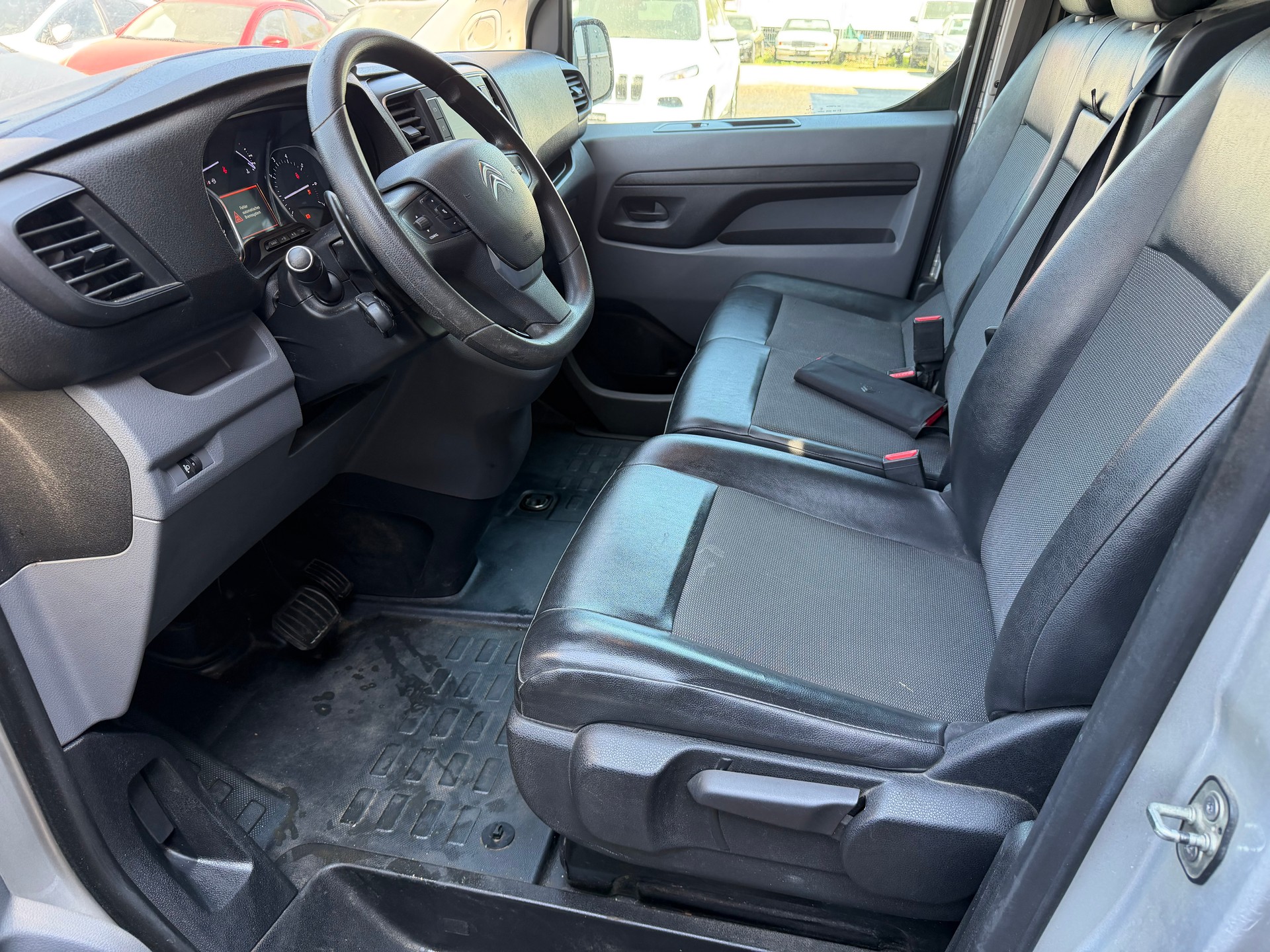 CITROEN Jumpy 2.0 BlueHDi 180 S&S M Komfort EAT6-image-7
