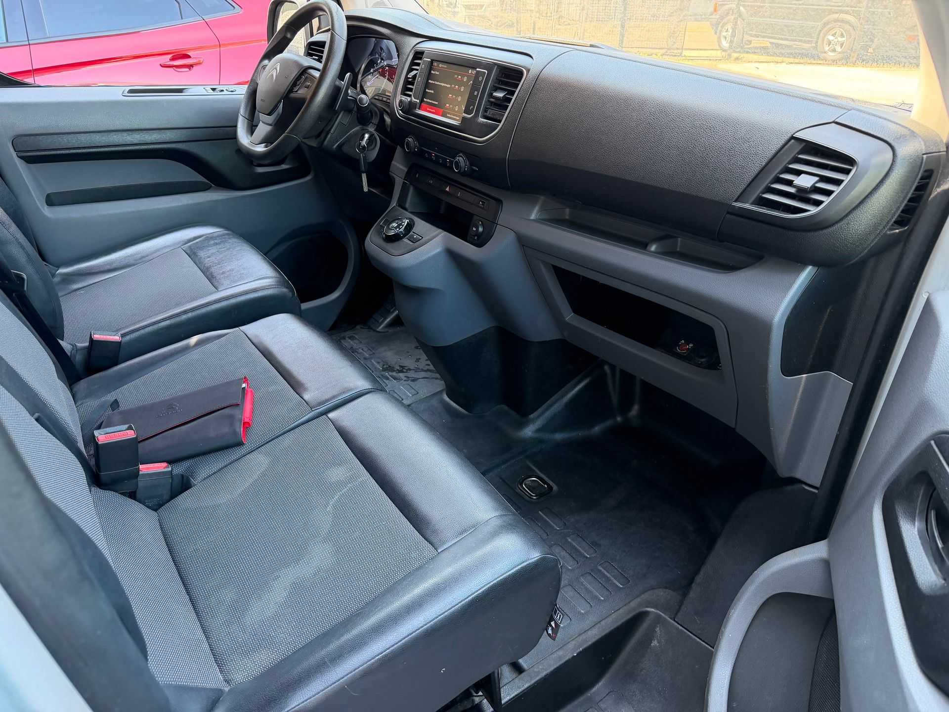 CITROEN Jumpy 2.0 BlueHDi 180 S&S M Komfort EAT6-image-8