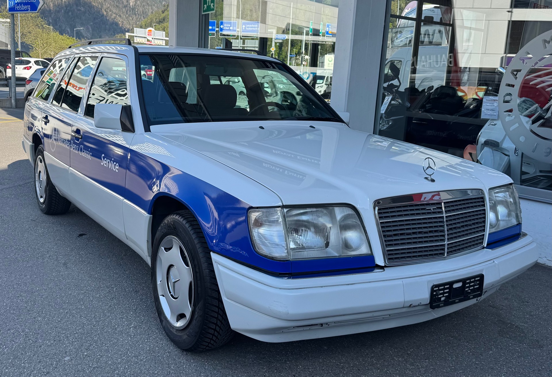 MERCEDES-BENZ E 280 Business Automatic