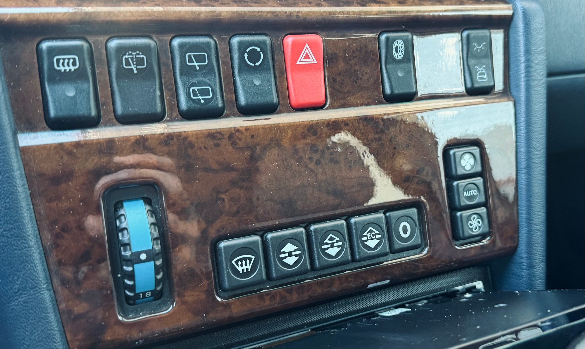 MERCEDES-BENZ E 280 Business Automatic-image-14