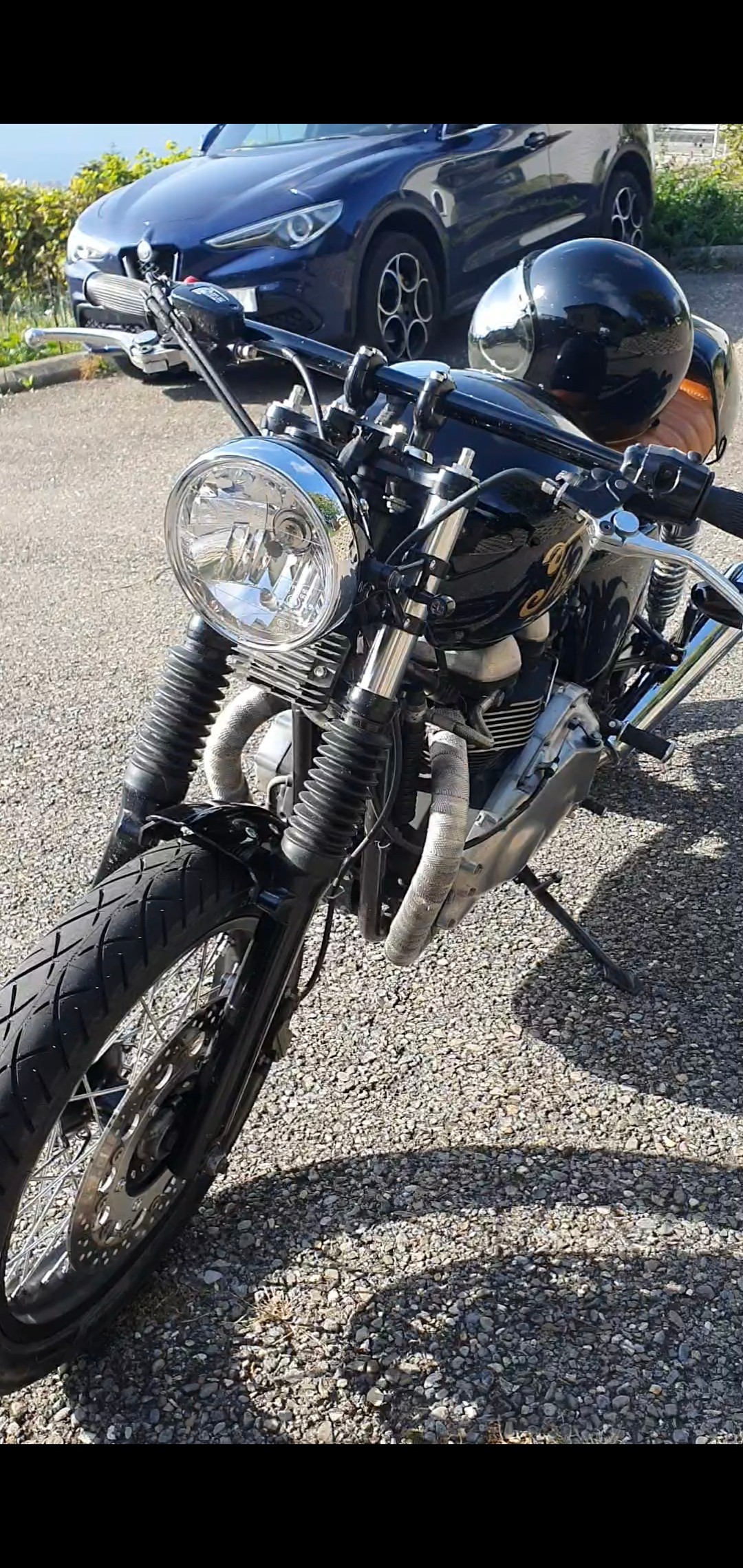 TRIUMPH Thruxton 900 i-image-3