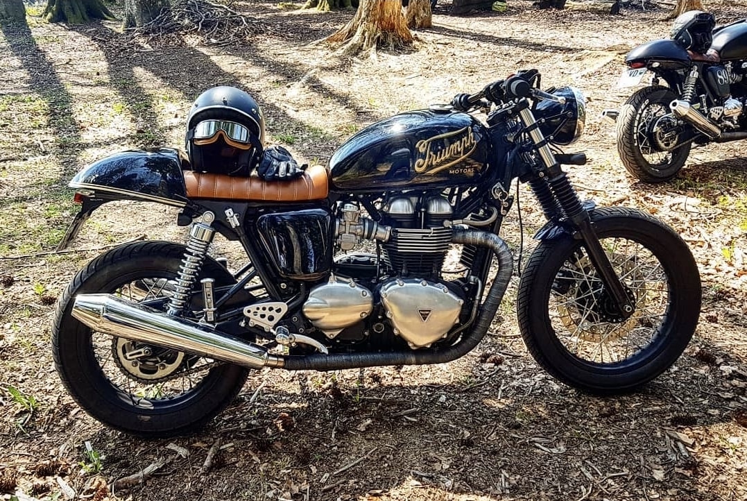 TRIUMPH Thruxton 900 i-image-0
