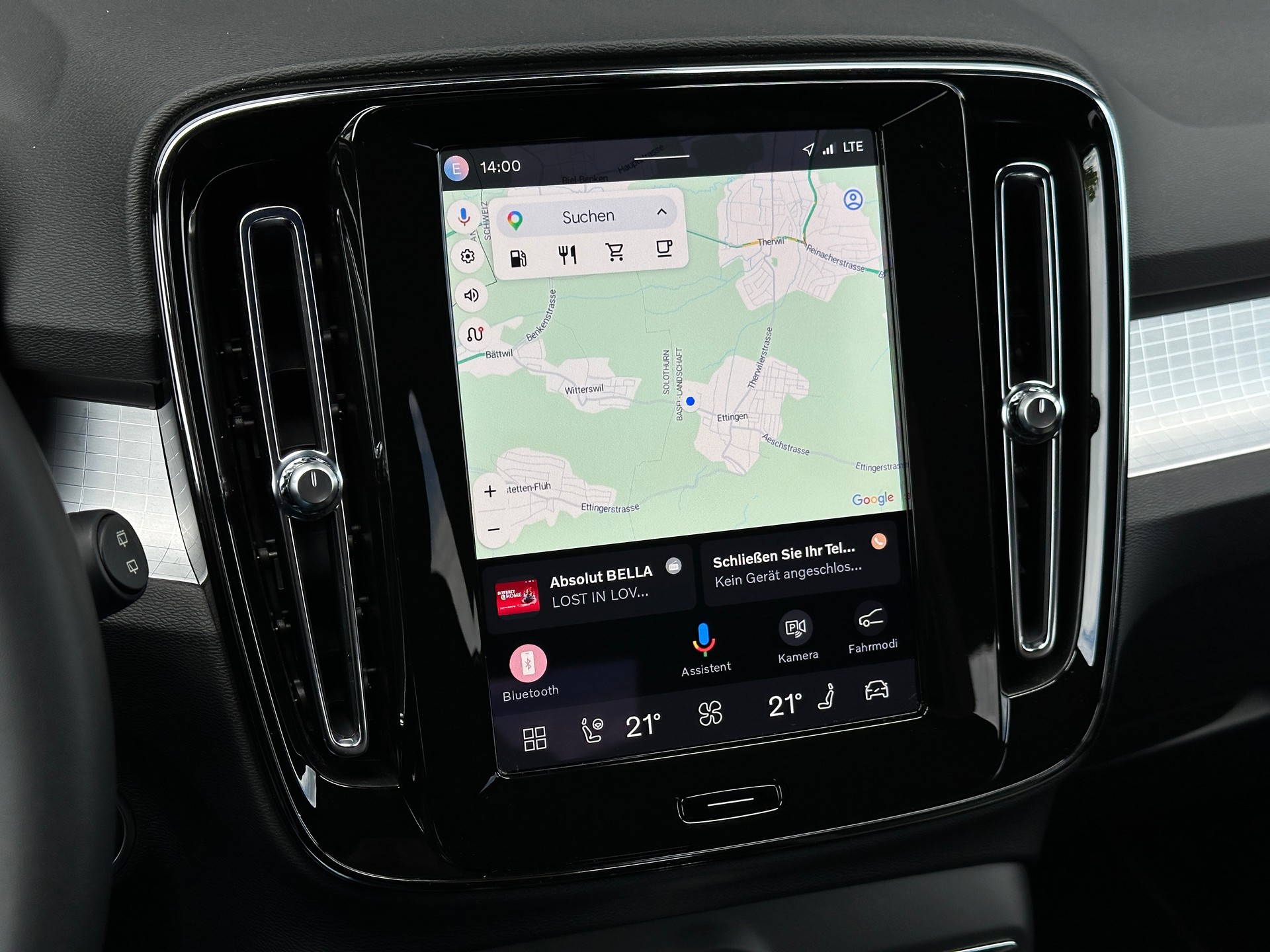VOLVO XC40 B3 Benzin Mild Hybrid Plus Dark DCT-image-17