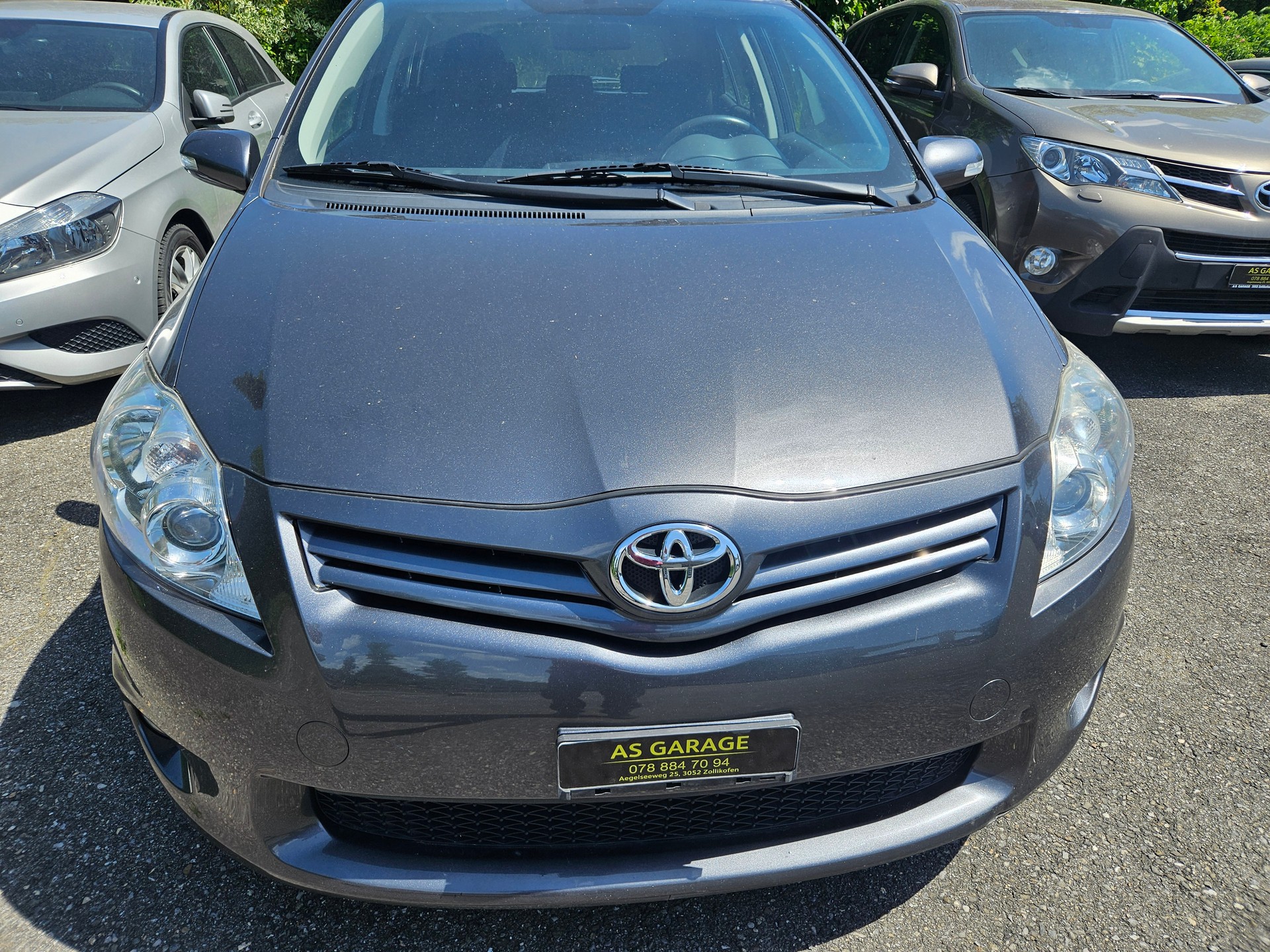 TOYOTA Auris 1.6 Linea Luna-image-1