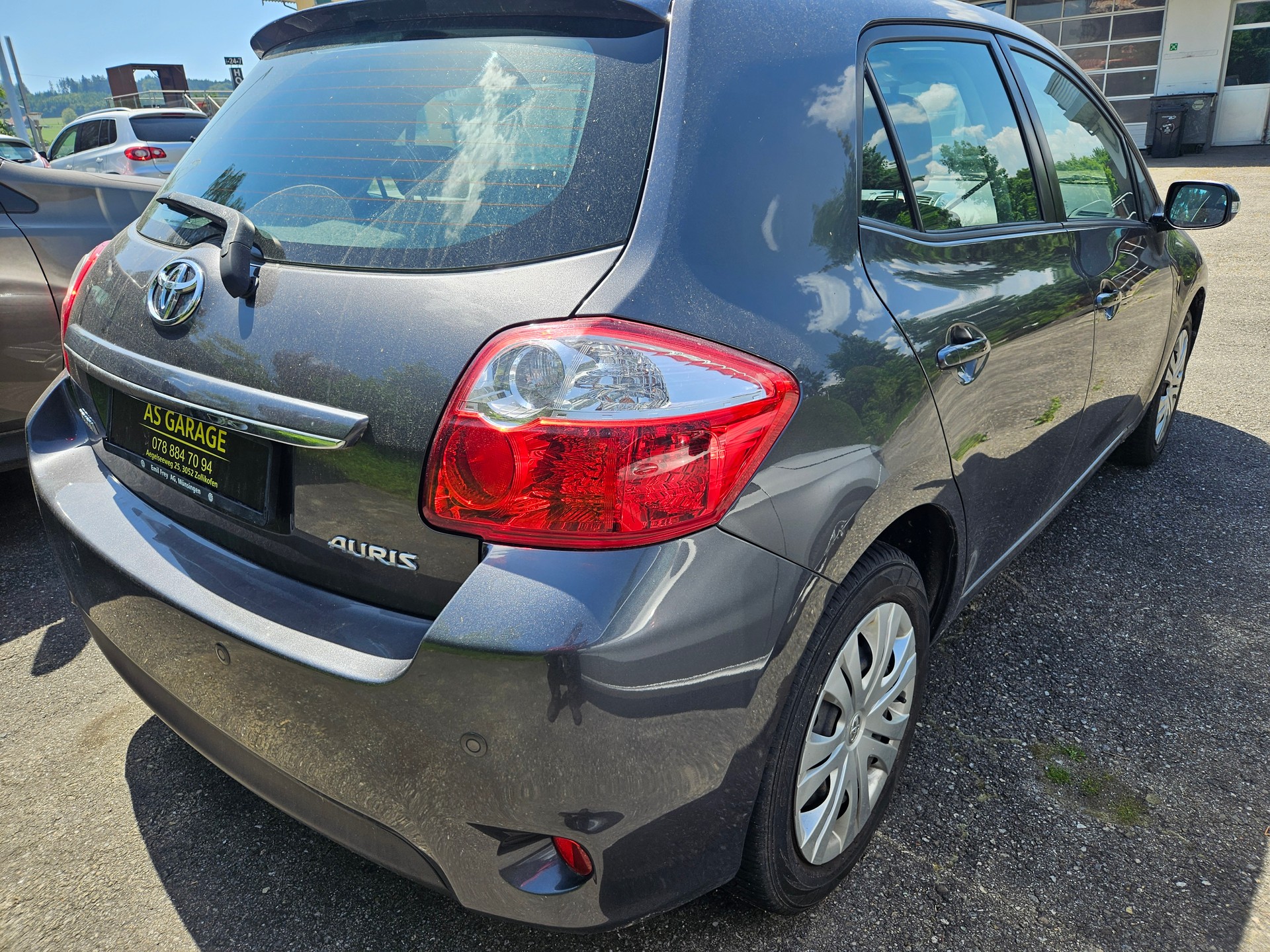 TOYOTA Auris 1.6 Linea Luna-image-3