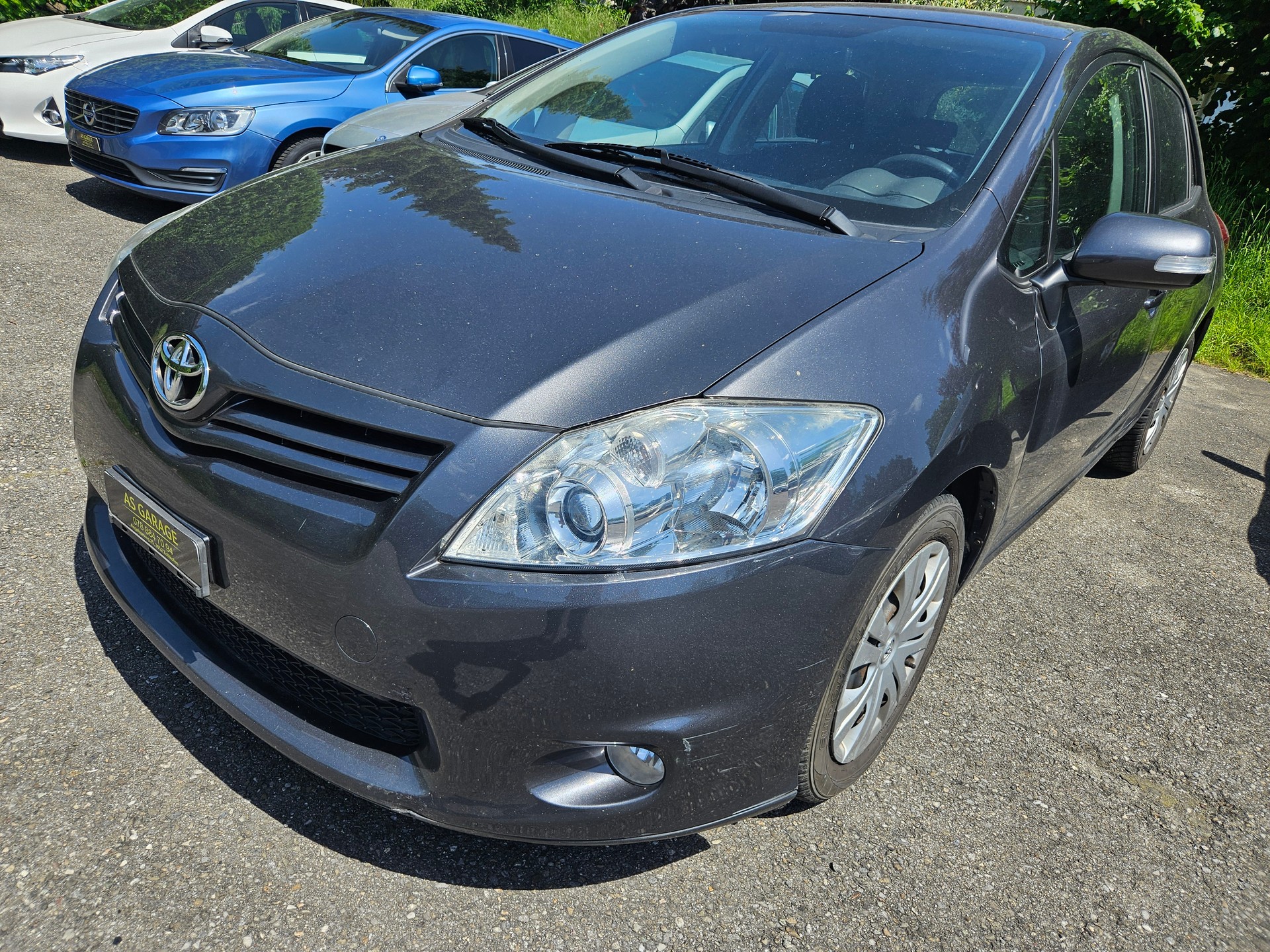 TOYOTA Auris 1.6 Linea Luna-image-2