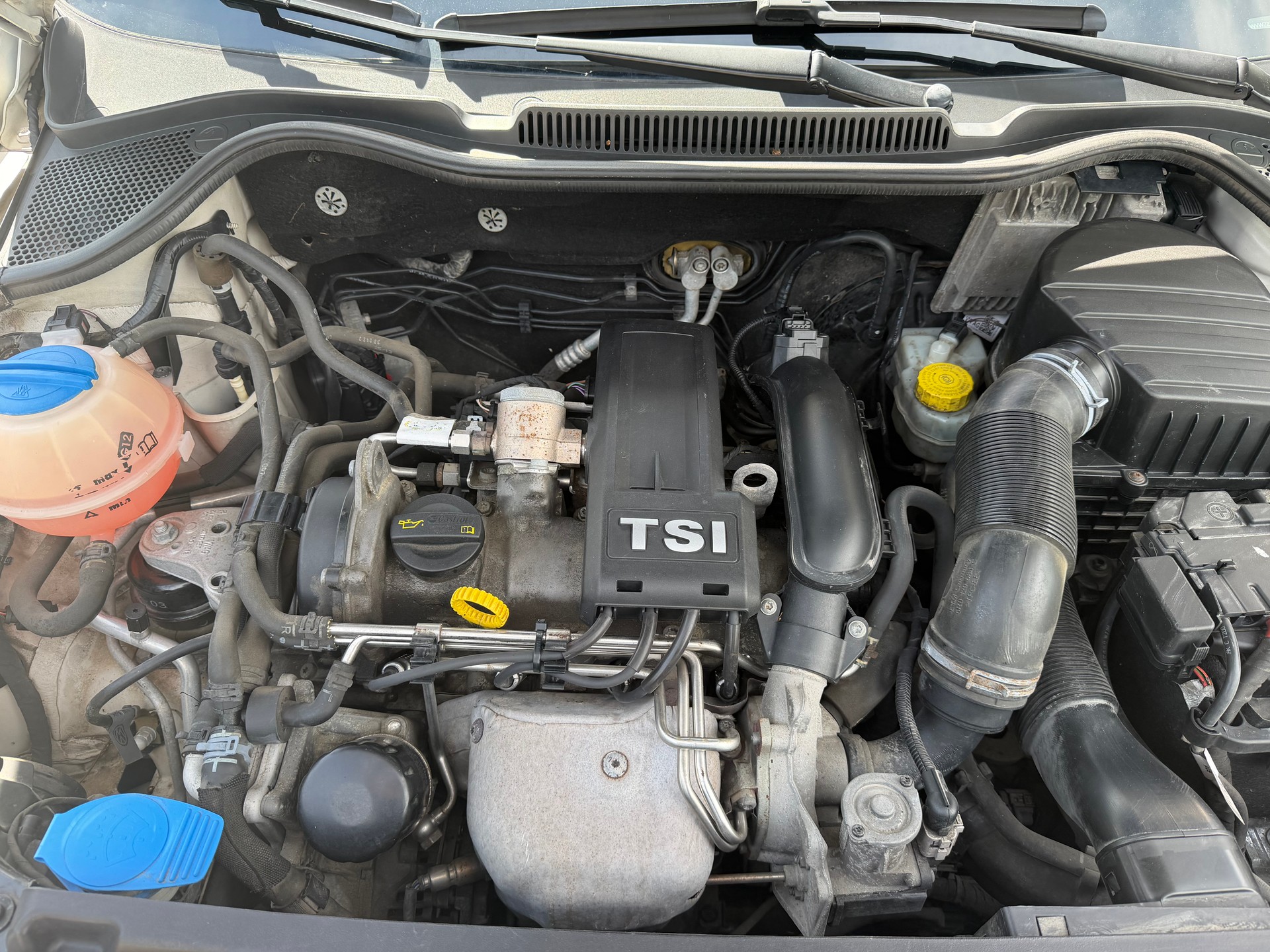 VW Polo 1.2 TSI Comfortline-image-14