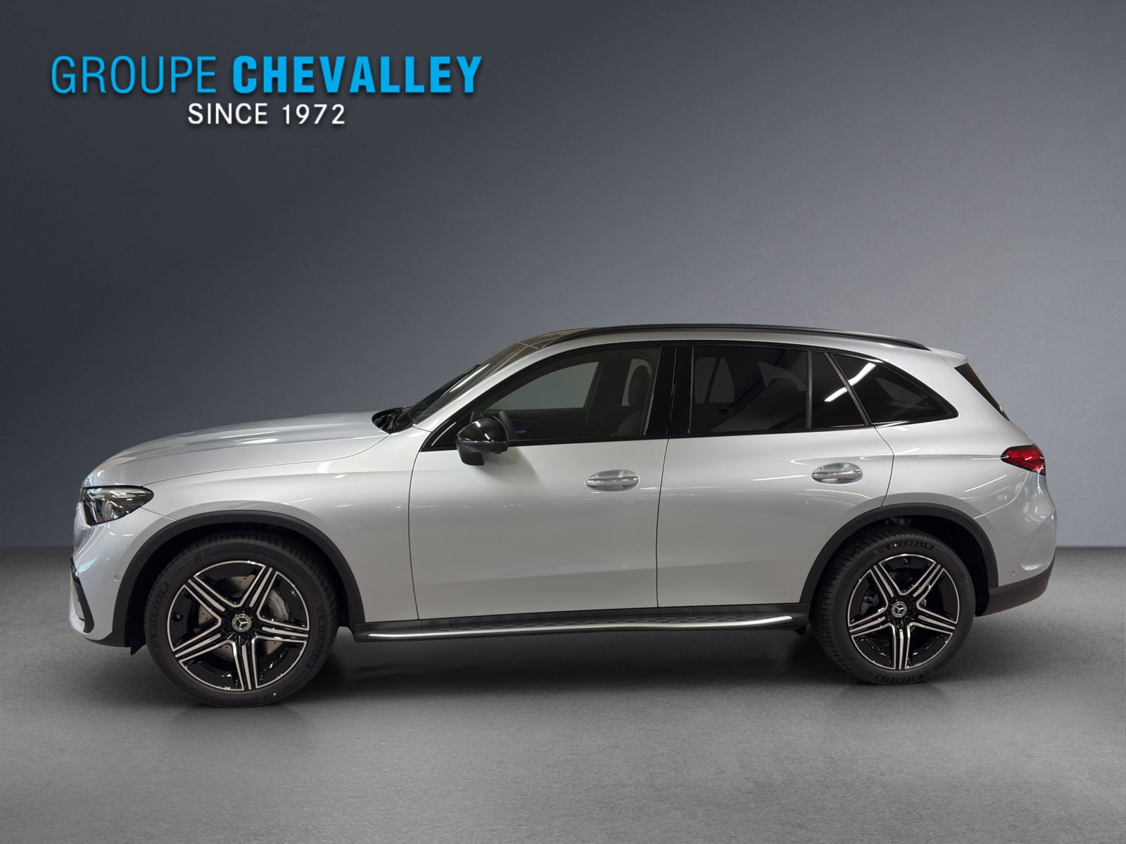 MERCEDES-BENZ GLC 200 4M-showroom-element-1