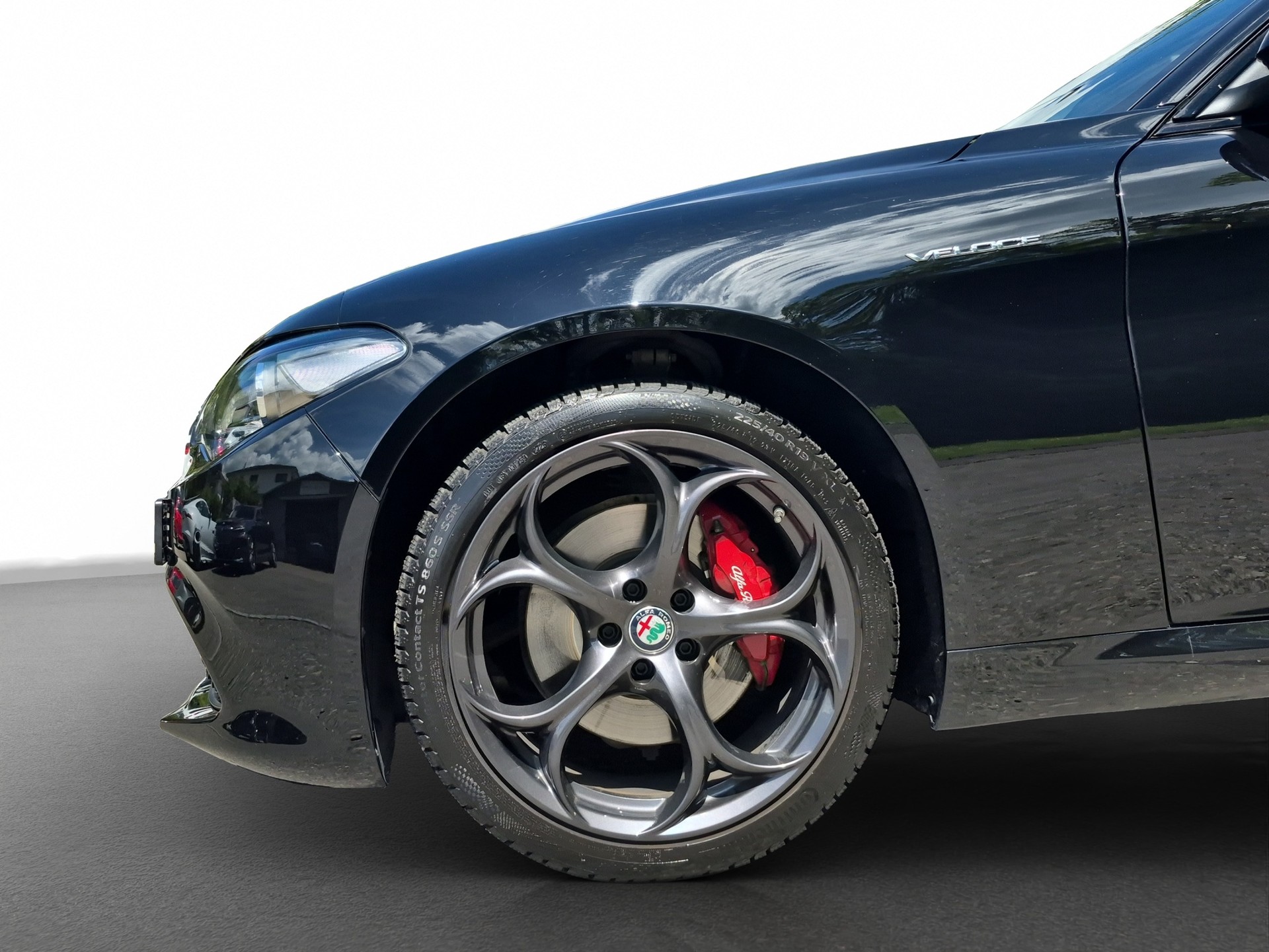 ALFA ROMEO Giulia 2.0 Veloce Q4 Automatic-image-3