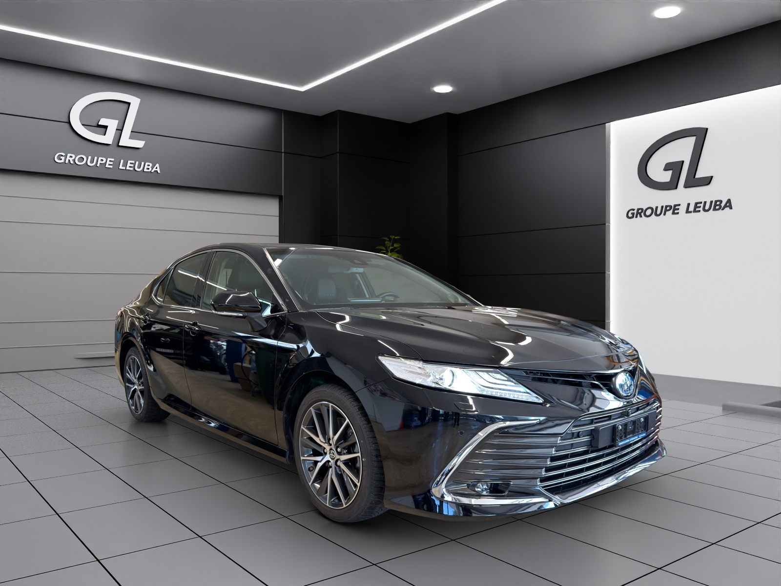 TOYOTA Camry 2.5 HSD e-CVT Prem.