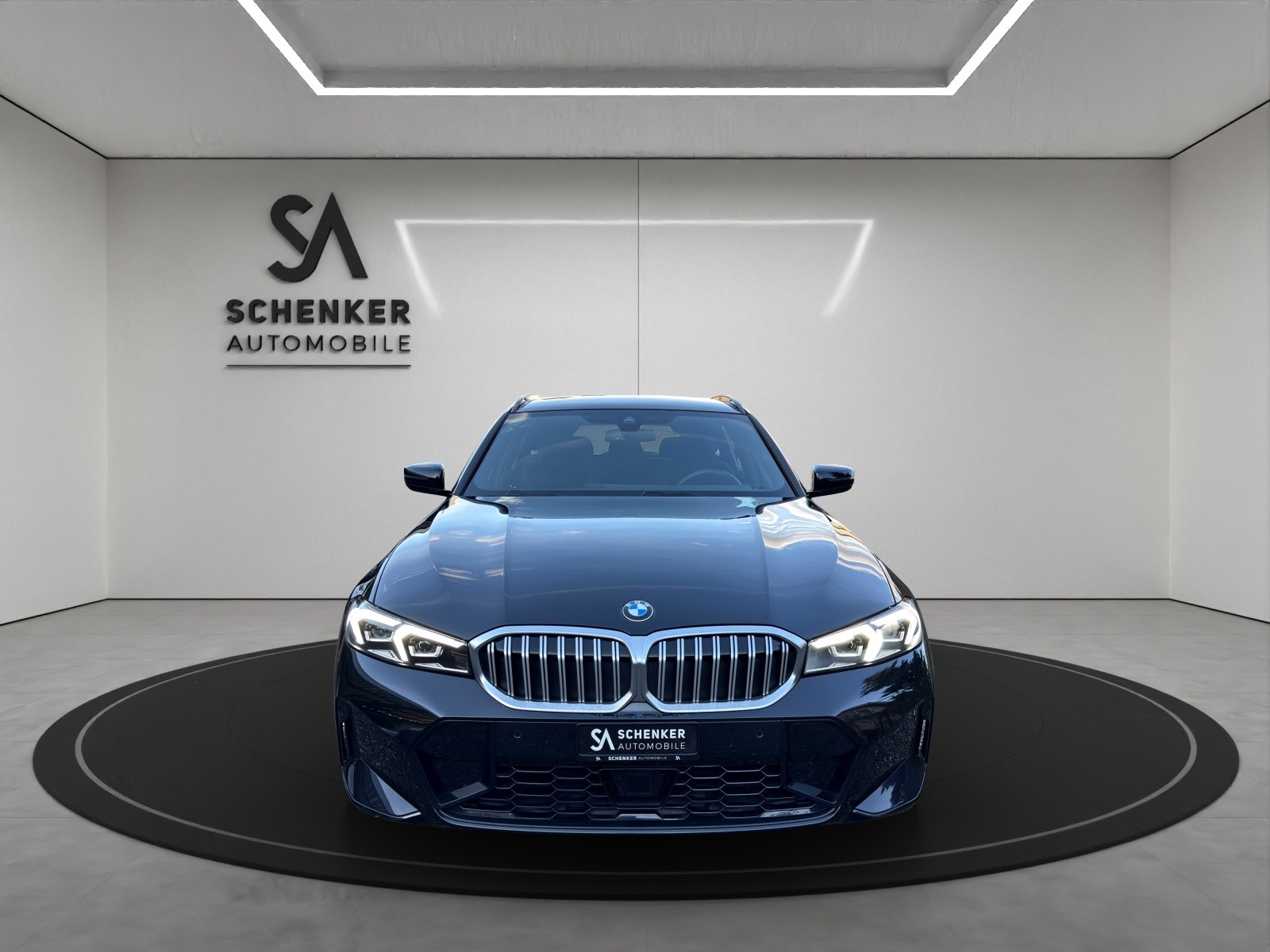 BMW 330i Touring xDrive Steptronic M Sport-image-7