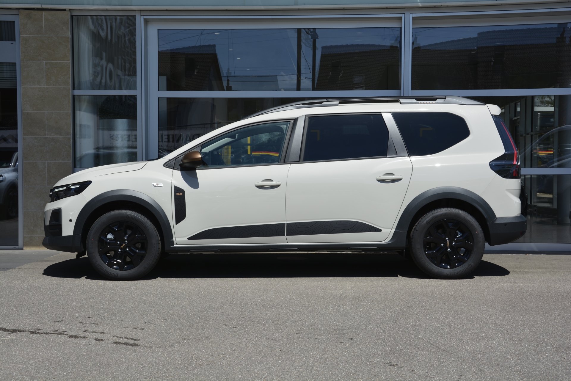 DACIA Jogger extreme hybrid 155 5-Plätzer-image-2
