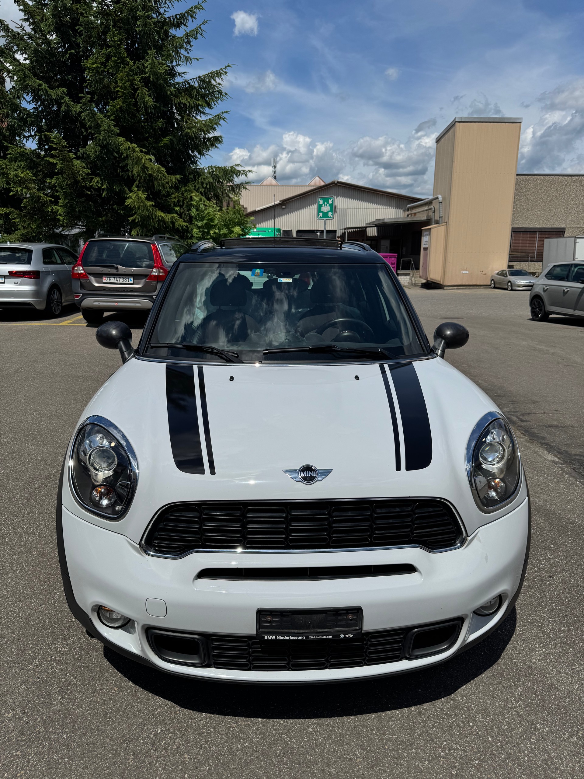 MINI Countryman Cooper S FWD-image-4