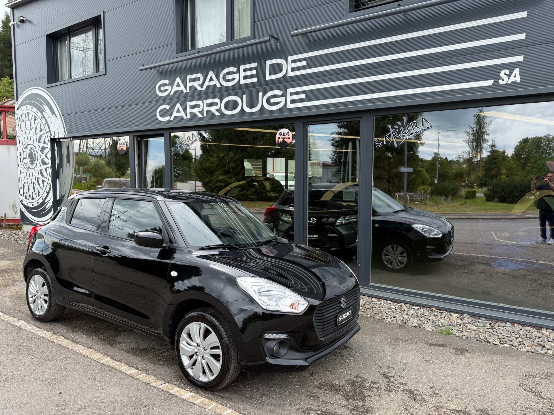 SUZUKI Swift 1.2 Compact + 4x4 Hybrid