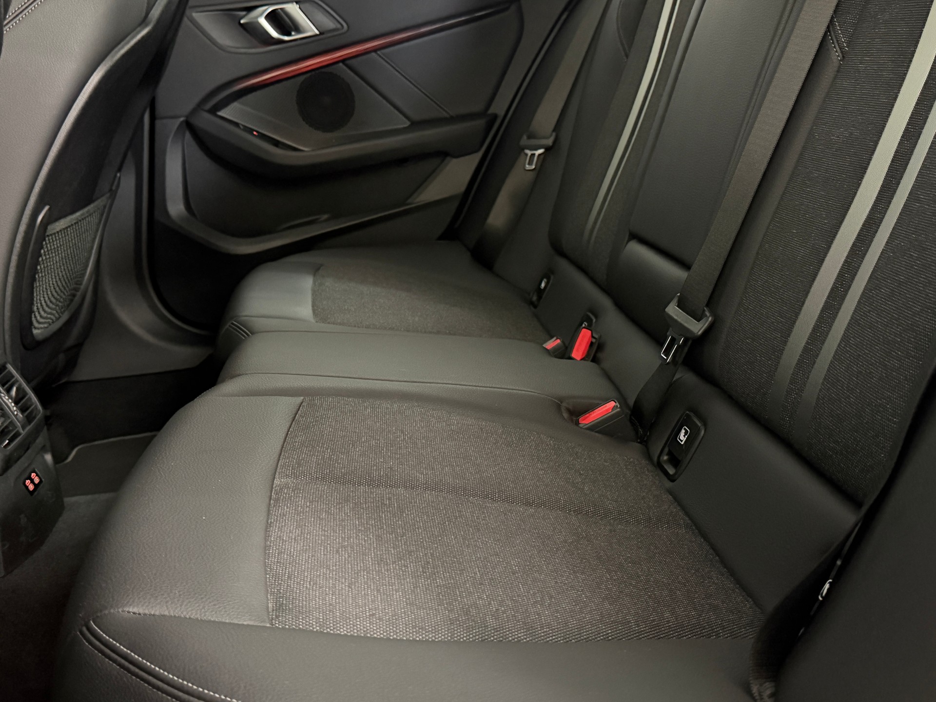 BMW 118i Steptronic Sport Line-image-8