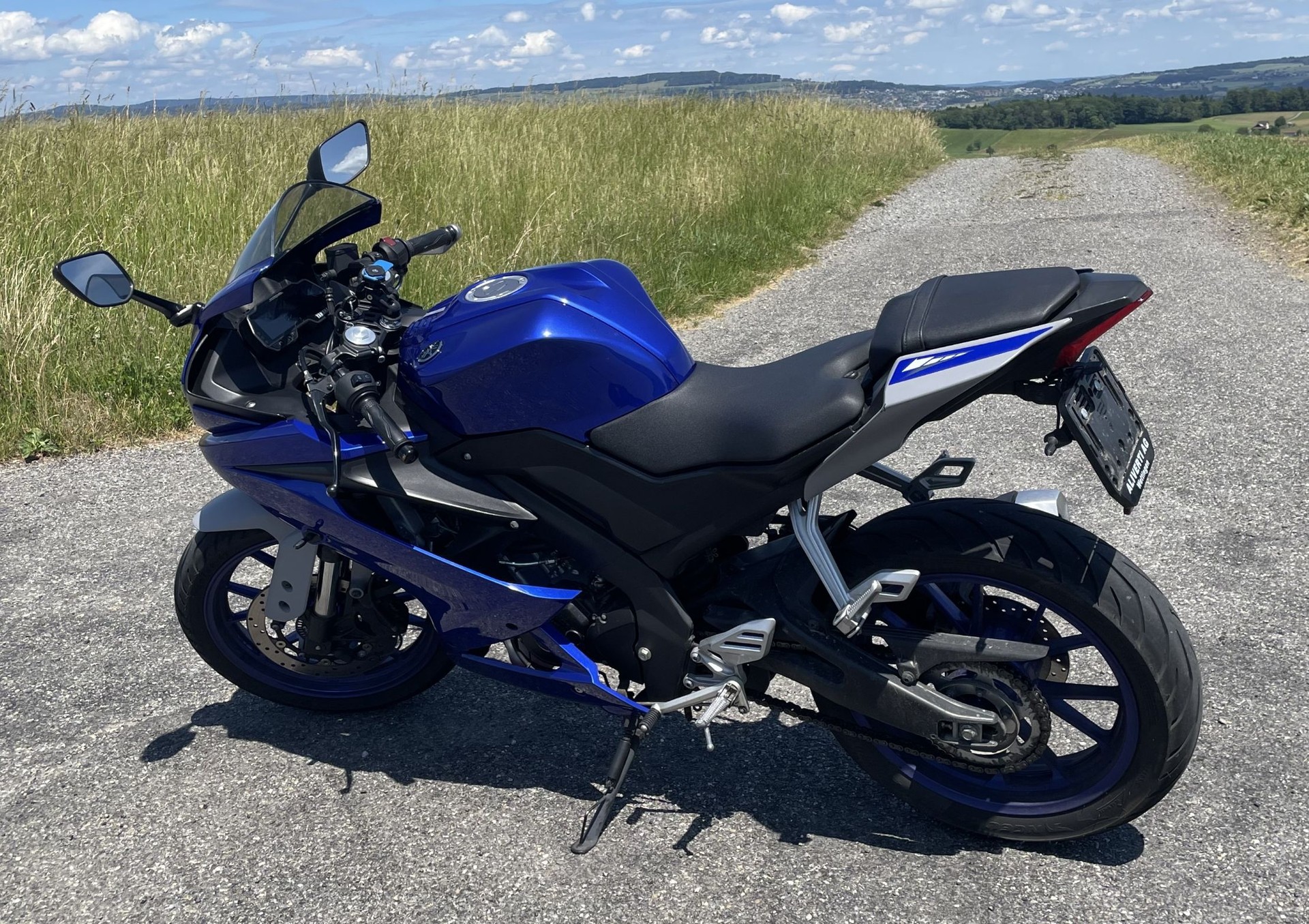 YAMAHA R 125-image-1