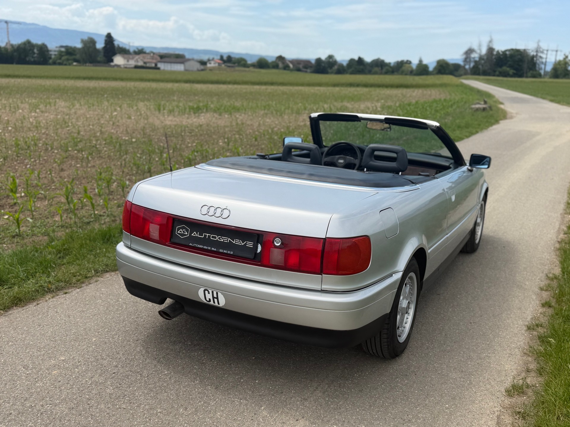 AUDI Cabriolet 2.3 E-image-8