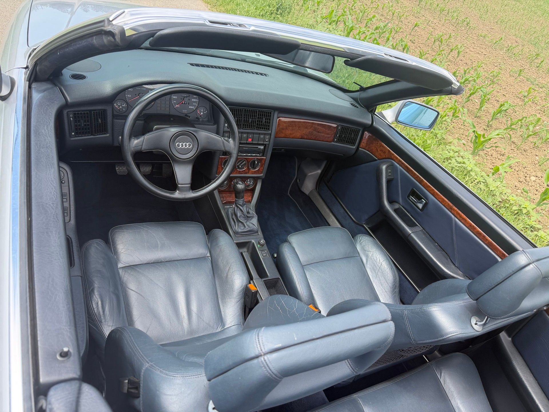 AUDI Cabriolet 2.3 E-image-14