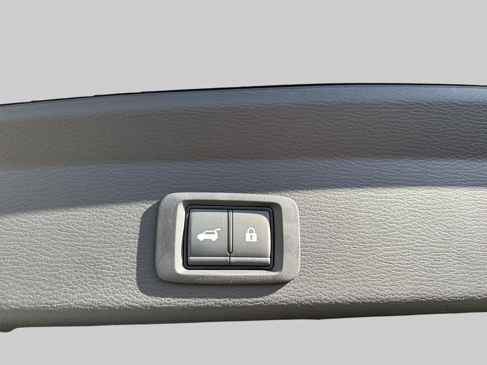 MITSUBISHI Outlander 2.4 PHEV Sport 4WD Automatic-image-15
