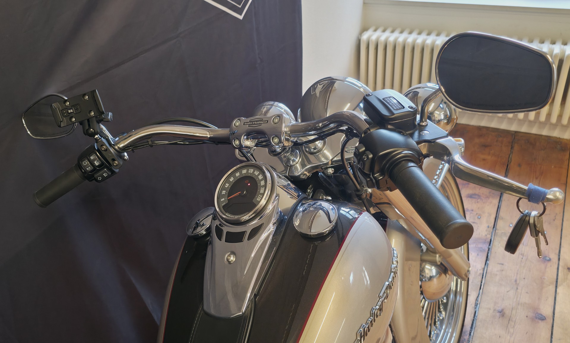 HARLEY-DAVIDSON FLDE Deluxe 107 ABS-image-5