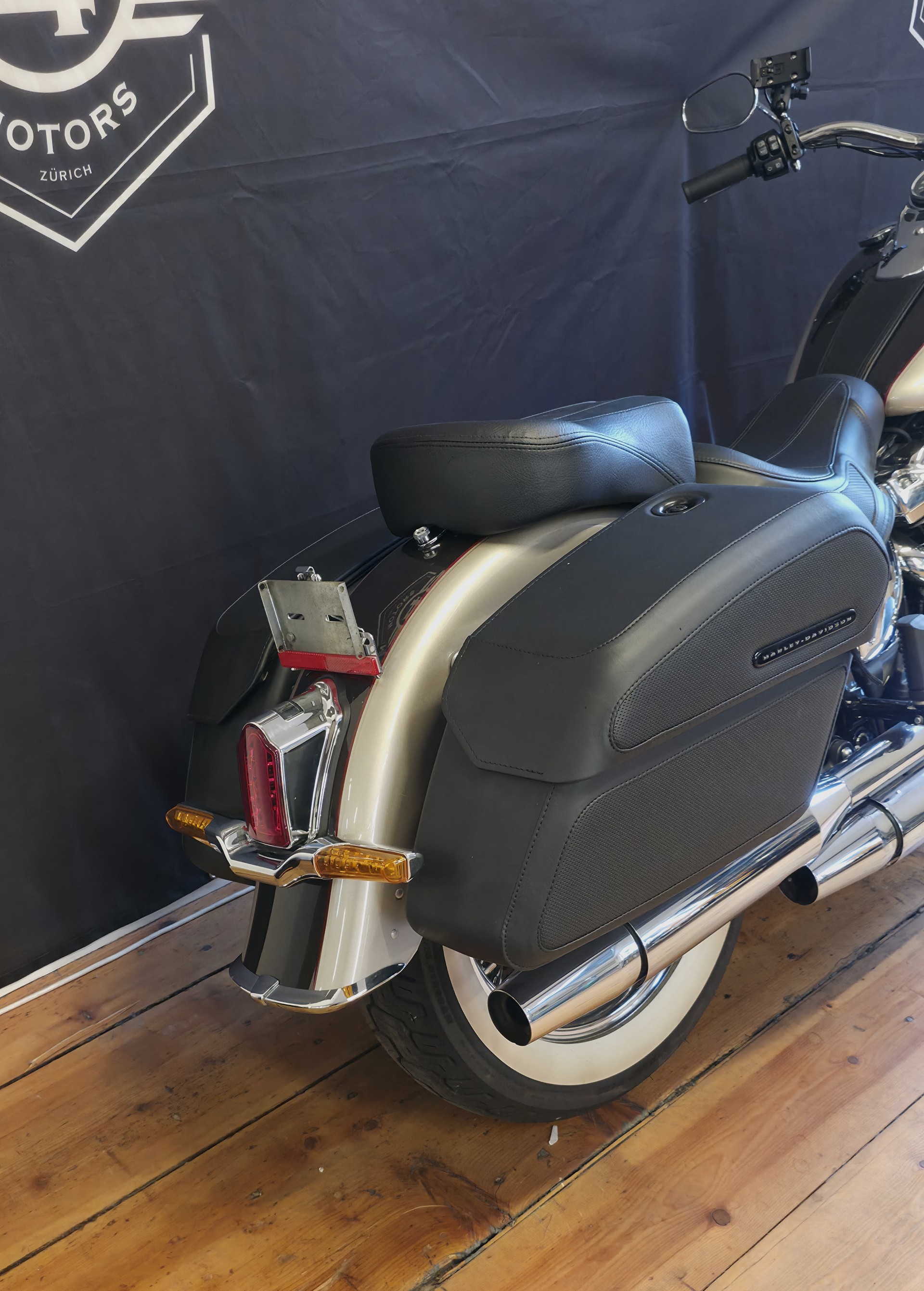 HARLEY-DAVIDSON FLDE Deluxe 107 ABS-image-7